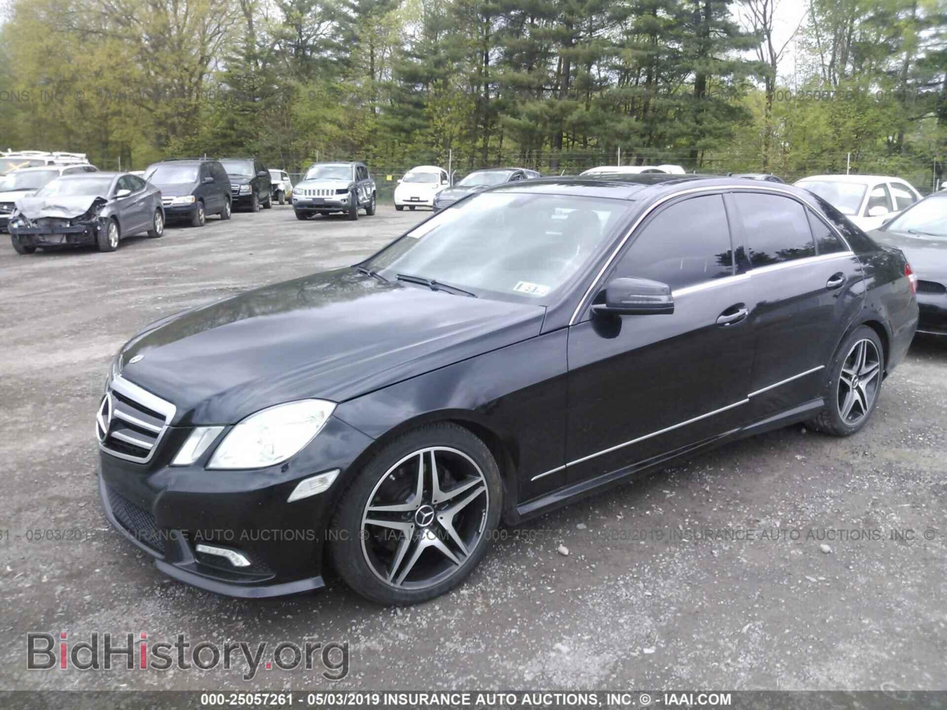 2011 MERCEDES-BENZ E - VIN: WDDHF8HBXBA480301 - Фото 2