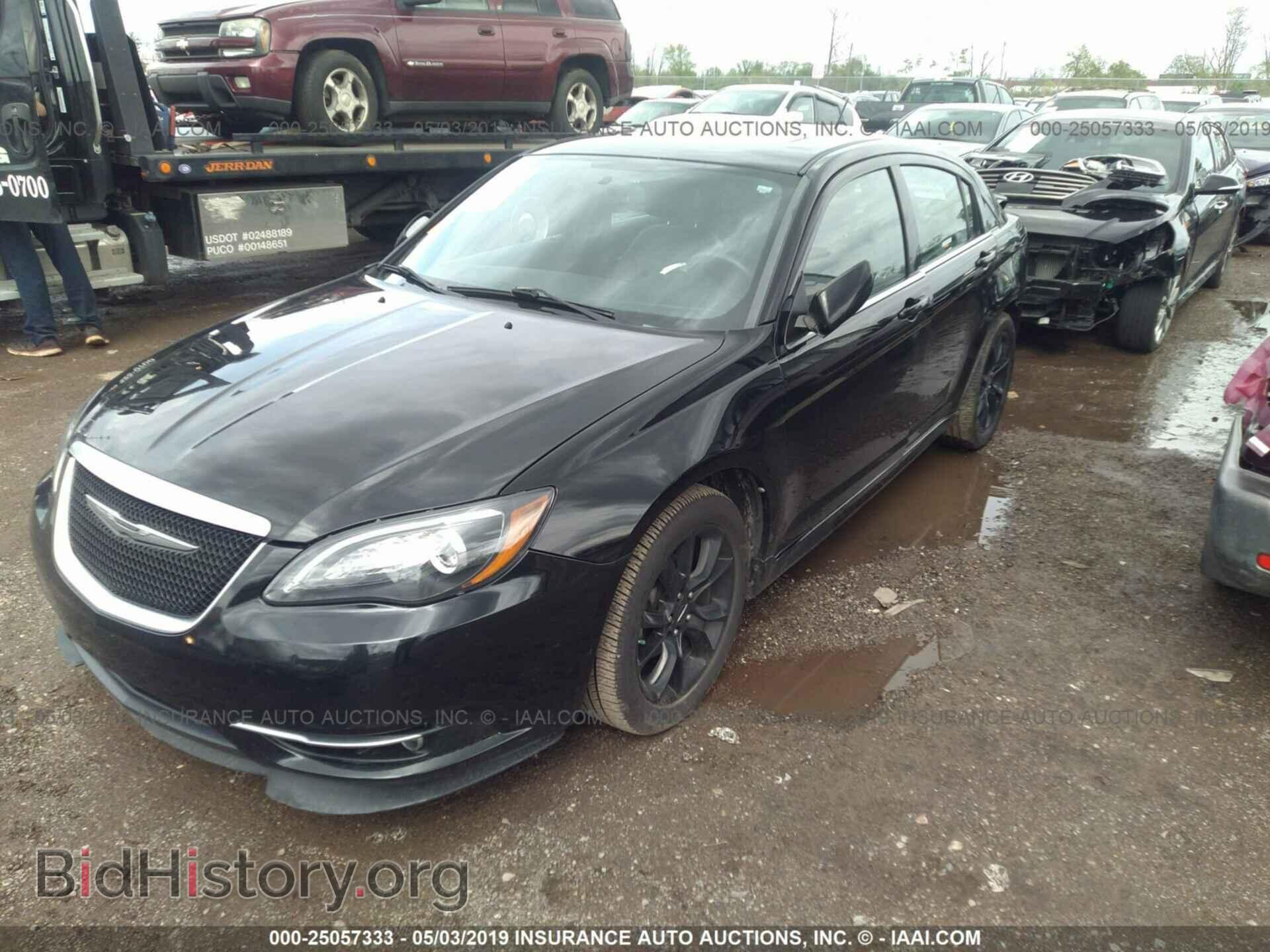 2013 CHRYSLER 200 - VIN: 1C3CCBCG1DN754689 - Photo 2