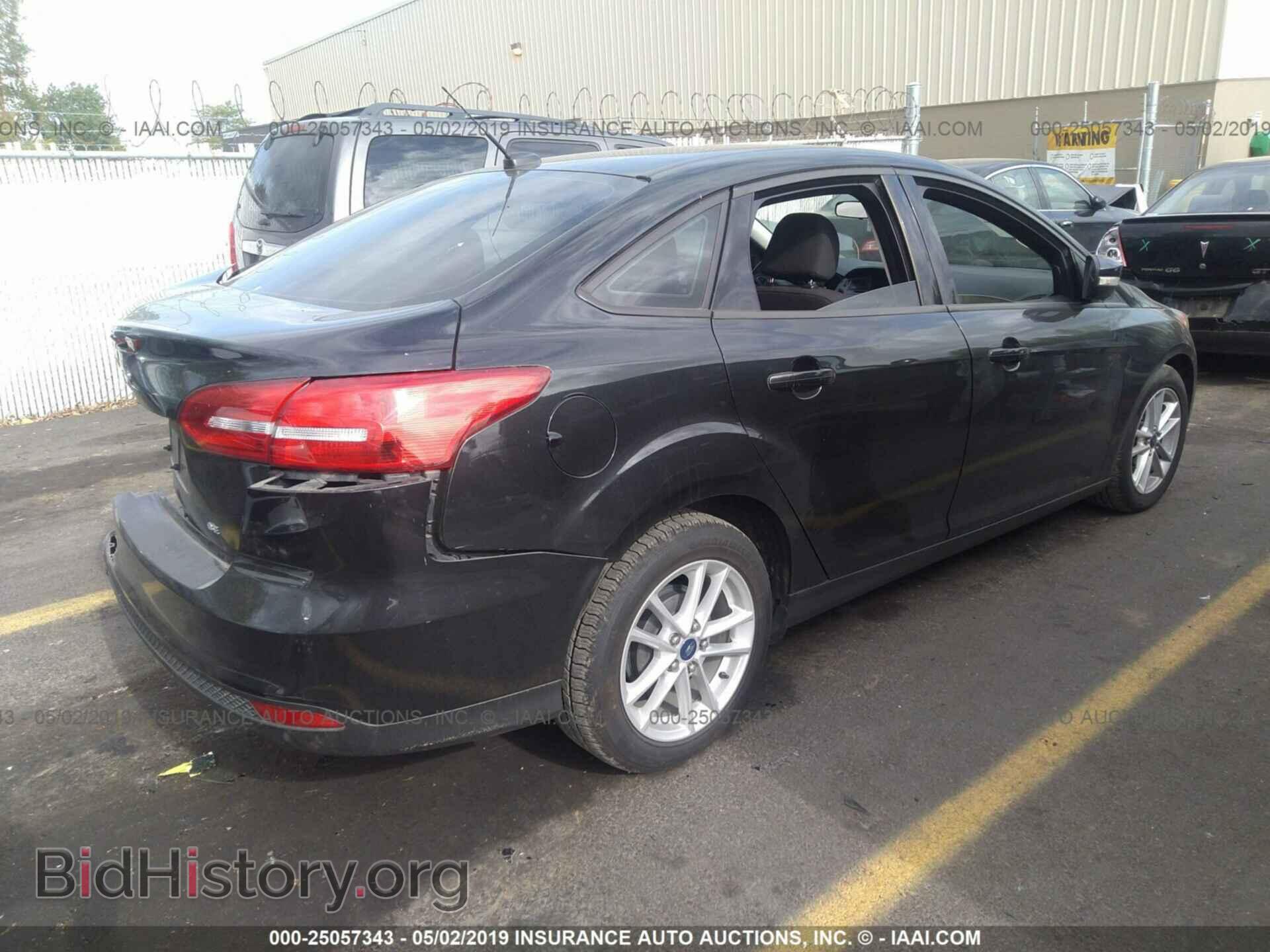 2015 FORD FOCUS - VIN: 1FADP3F22FL244737 - Photo 4