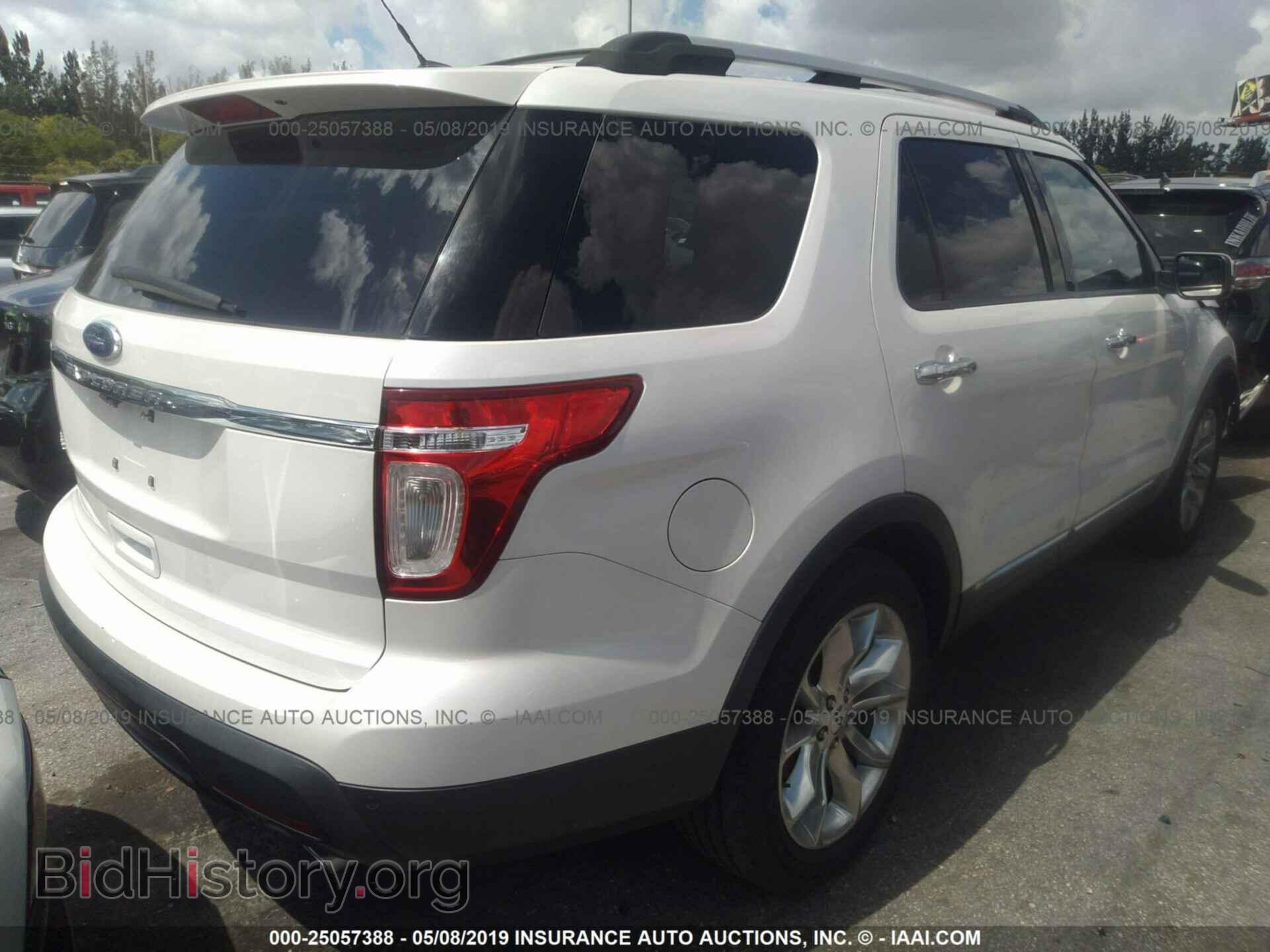 2011 FORD EXPLORER - VIN: 1FMHK7F82BGA24292 - Photo 4