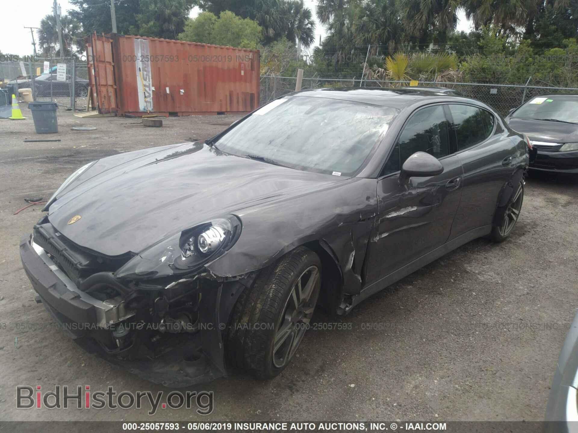 2013 PORSCHE PANAMERA - VIN: WP0AB2A78DL060859 - Фото 2