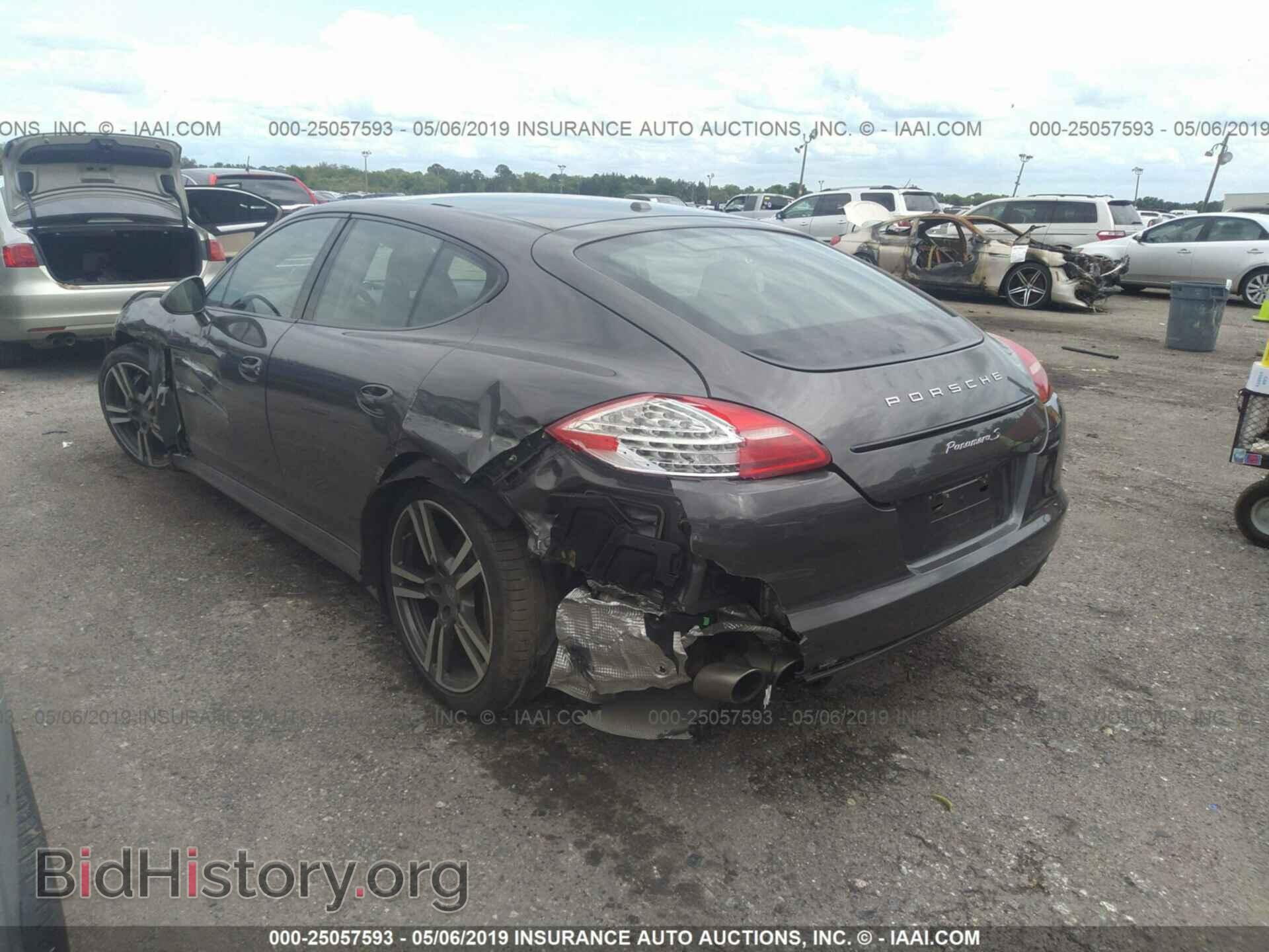 2013 PORSCHE PANAMERA - VIN: WP0AB2A78DL060859 - Фото 3