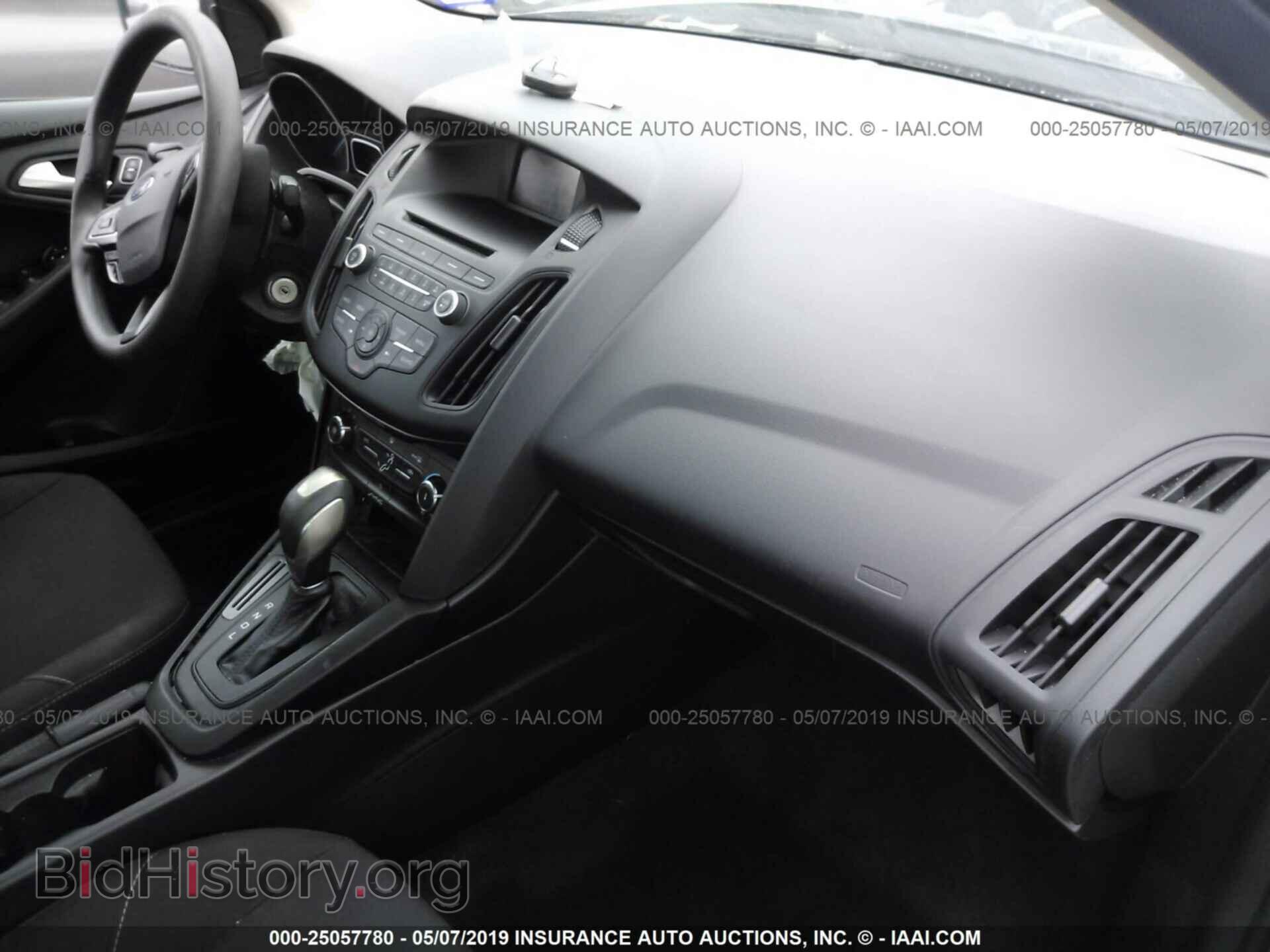 2016 FORD FOCUS - VIN: 1FADP3F21GL404818 - Фото 5