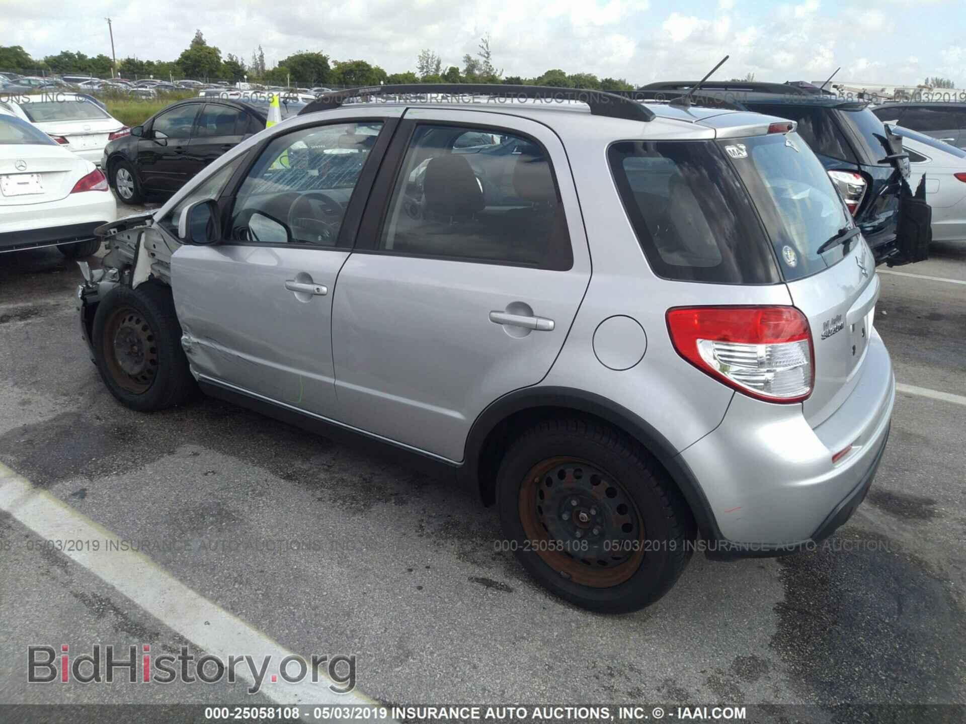 2011 SUZUKI SX4 - VIN: JS2YB5A30B6300596 - Фото 3
