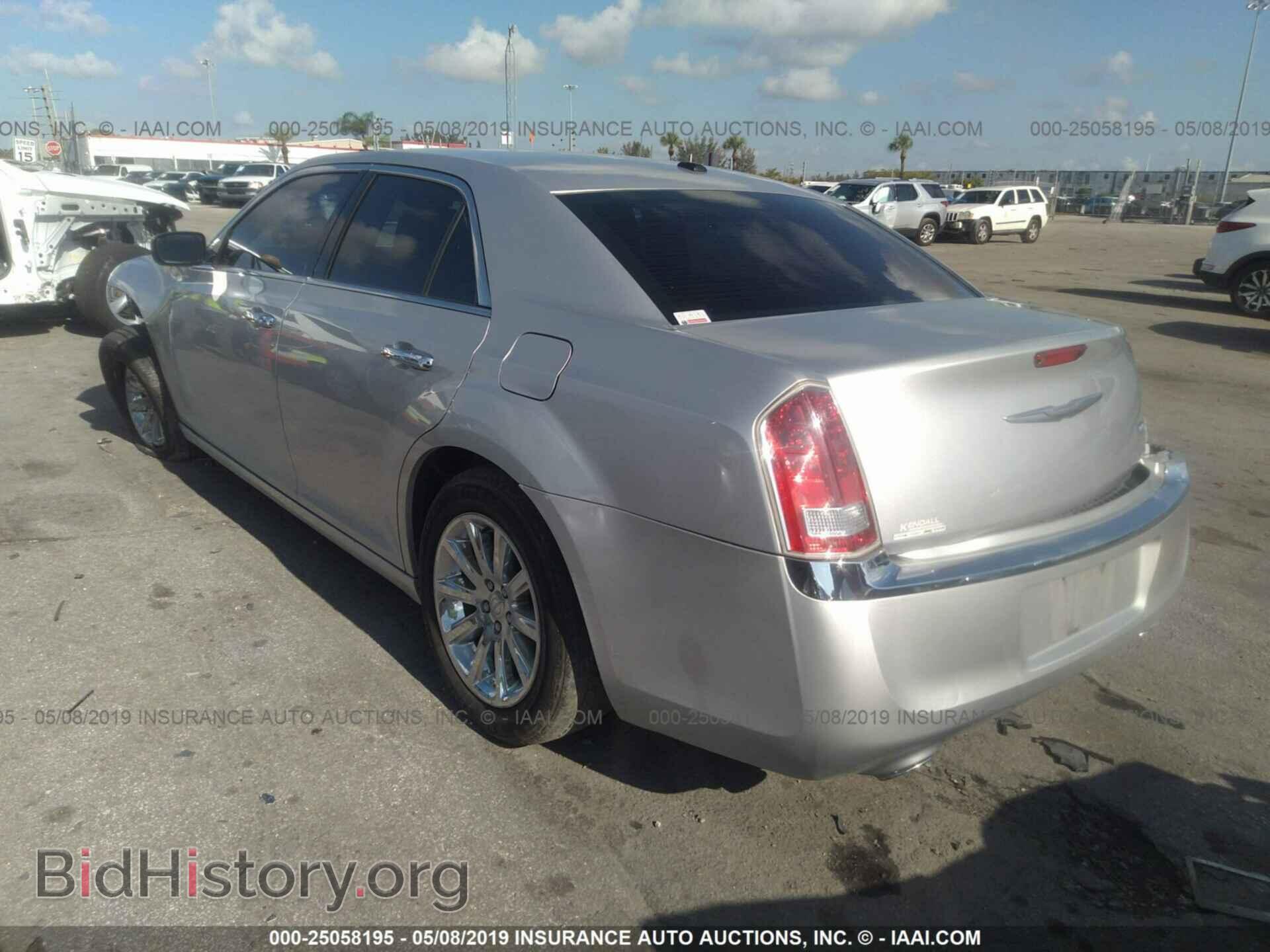 2012 CHRYSLER 300 - VIN: 2C3CCACG9CH223385 - Photo 3