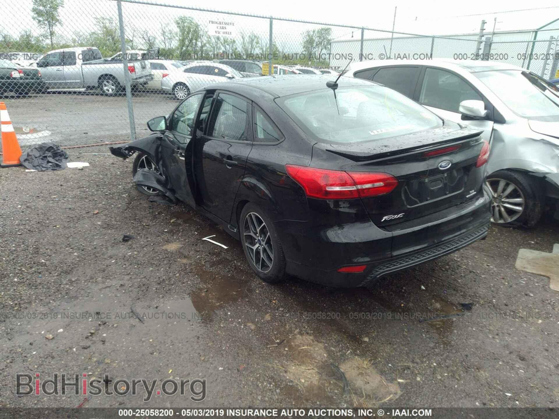 2016 FORD FOCUS - VIN: 1FADP3F22GL350705 - Photo 3