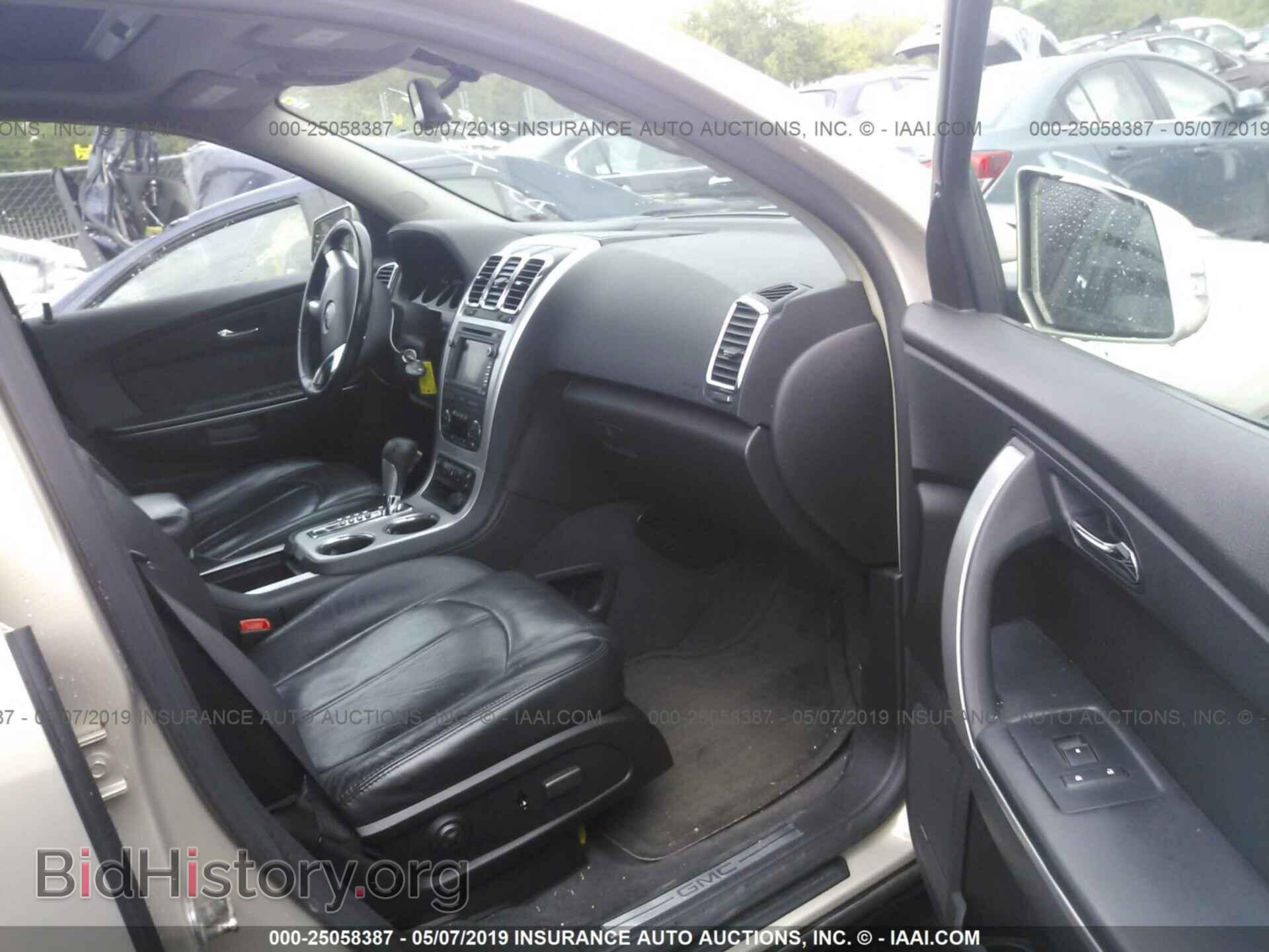 2008 GMC ACADIA - VIN: 1GKEV33738J150907 - Фото 5