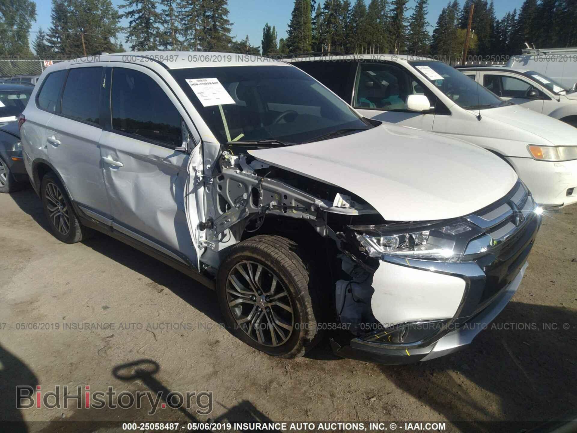 Photo JA4AZ2A33HZ033445 - MITSUBISHI OUTLANDER 2017