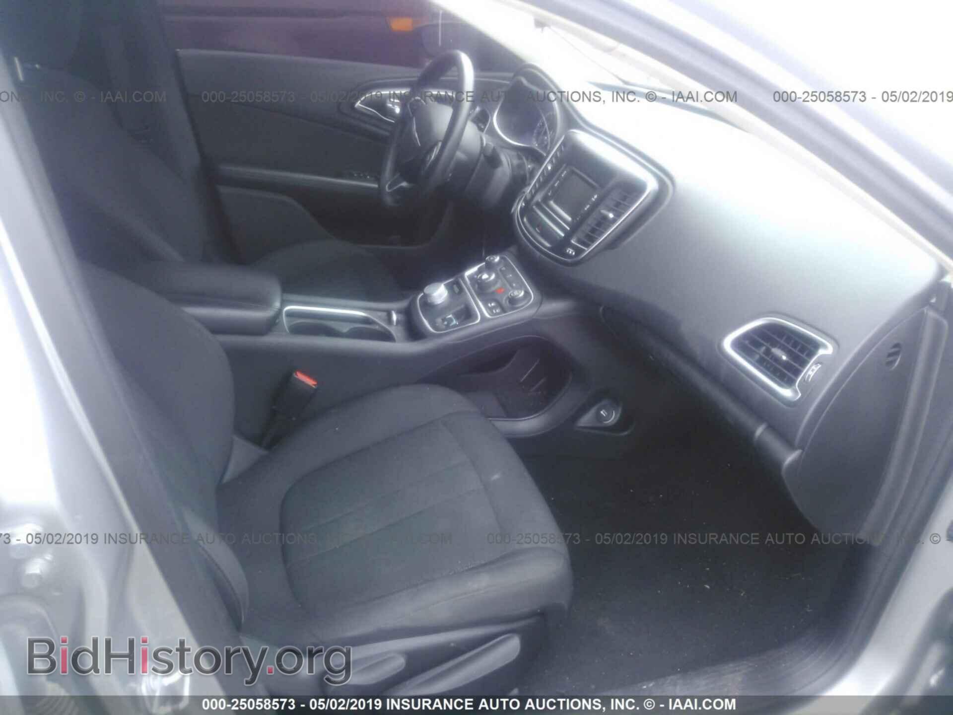 2016 CHRYSLER 200 - VIN: 1C3CCCAB7GN102547 - Photo 5