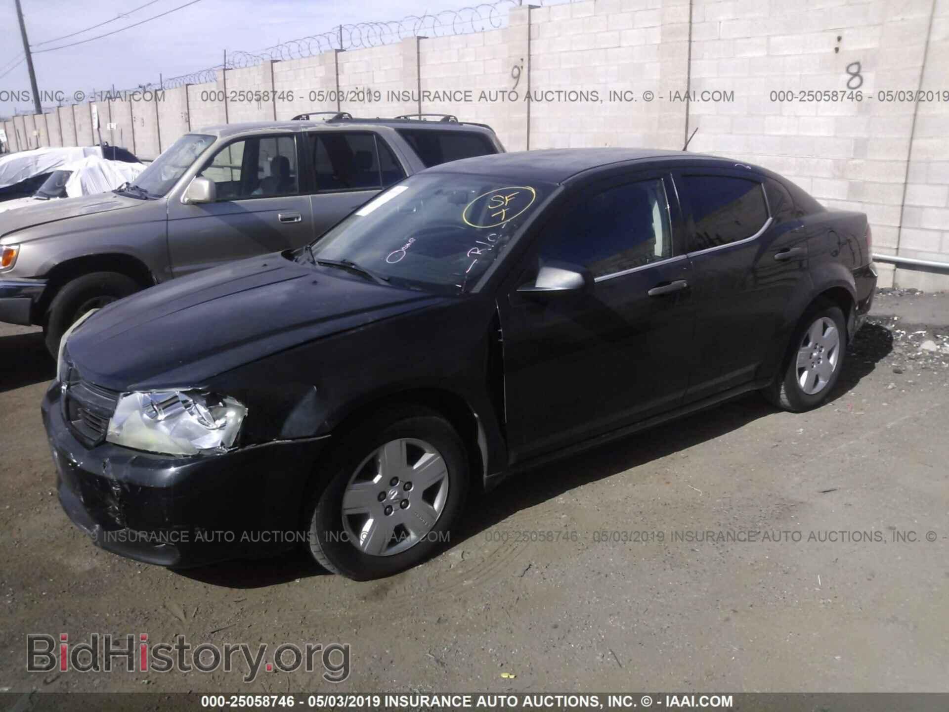 2010 DODGE AVENGER - VIN: 1B3CC4FB7AN188767 - Фото 2