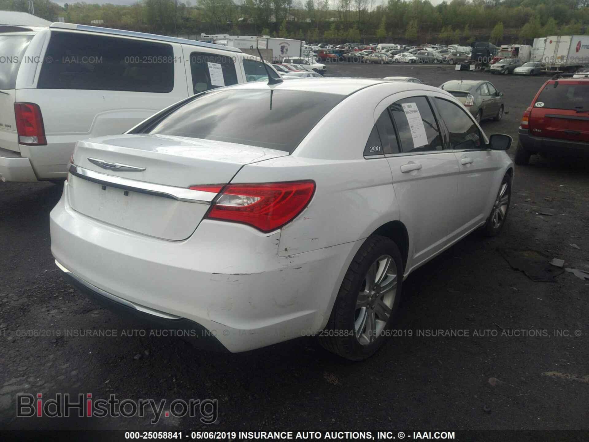 2013 CHRYSLER 200 - VIN: 1C3CCBBB5DN545316 - Photo 4