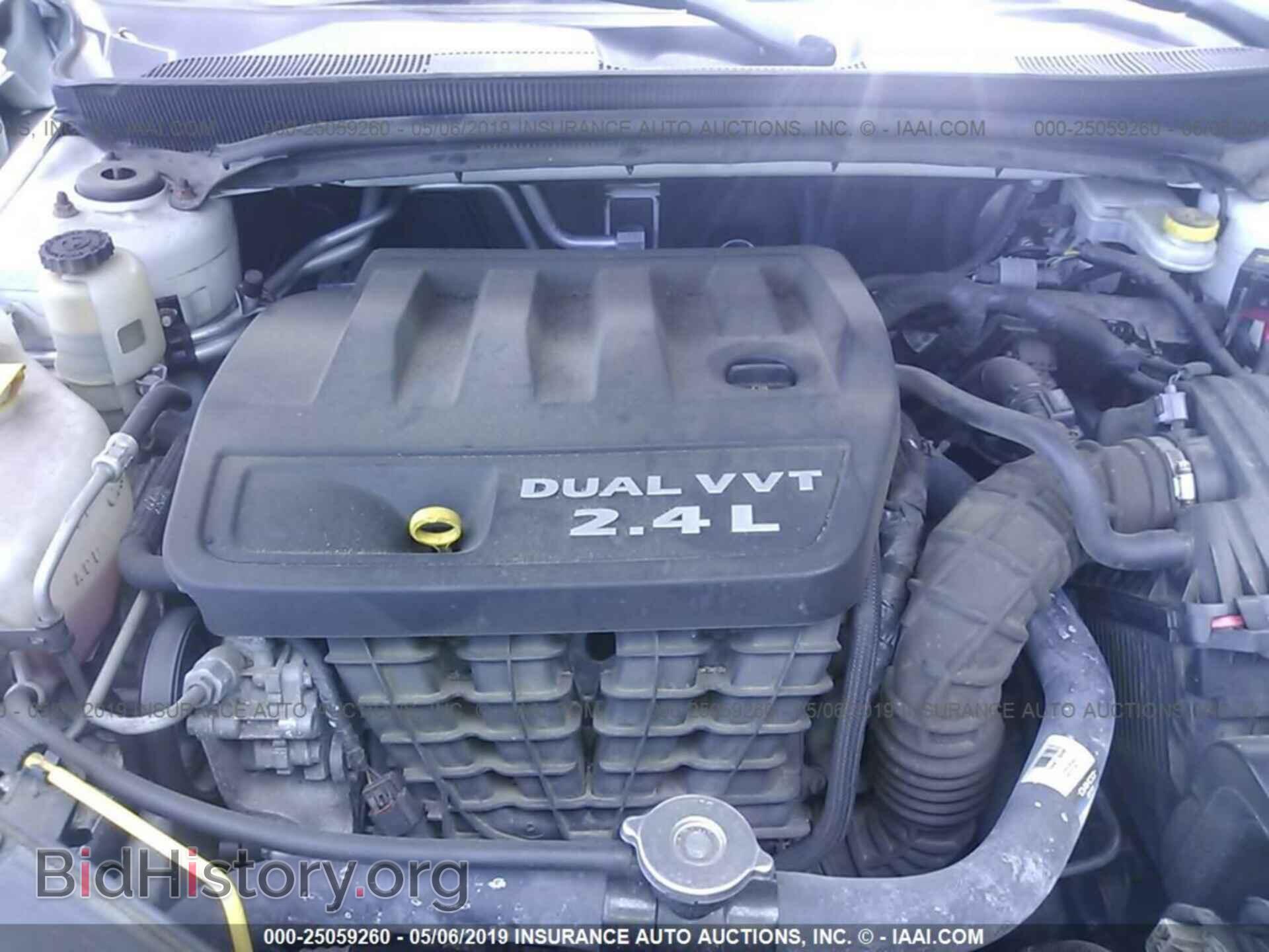 2013 CHRYSLER 200 - VIN: 1C3CCBBB1DN734755 - Photo 10