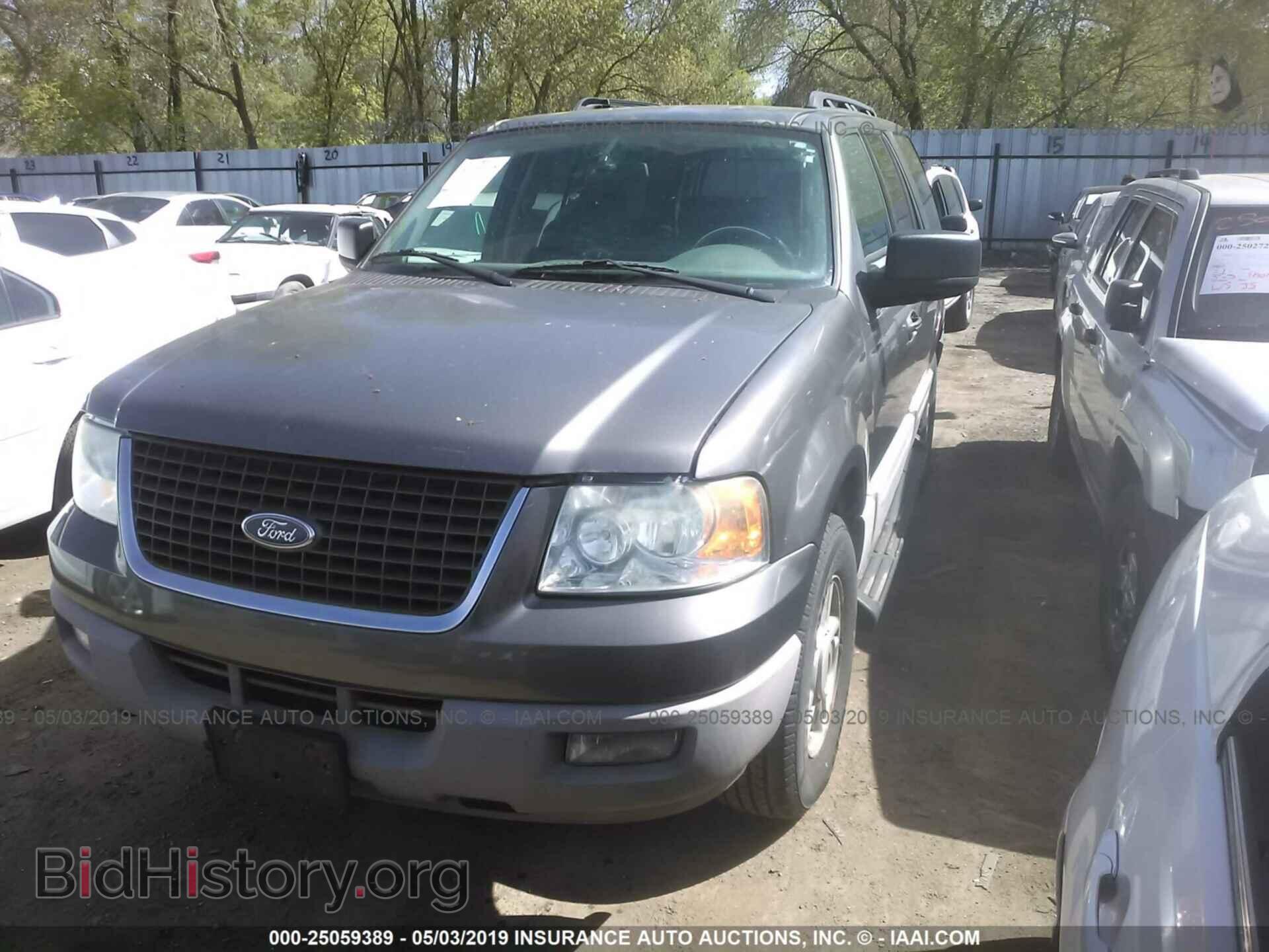 2005 FORD EXPEDITION - VIN: 1FMPU15545LA65674 - Фото 2