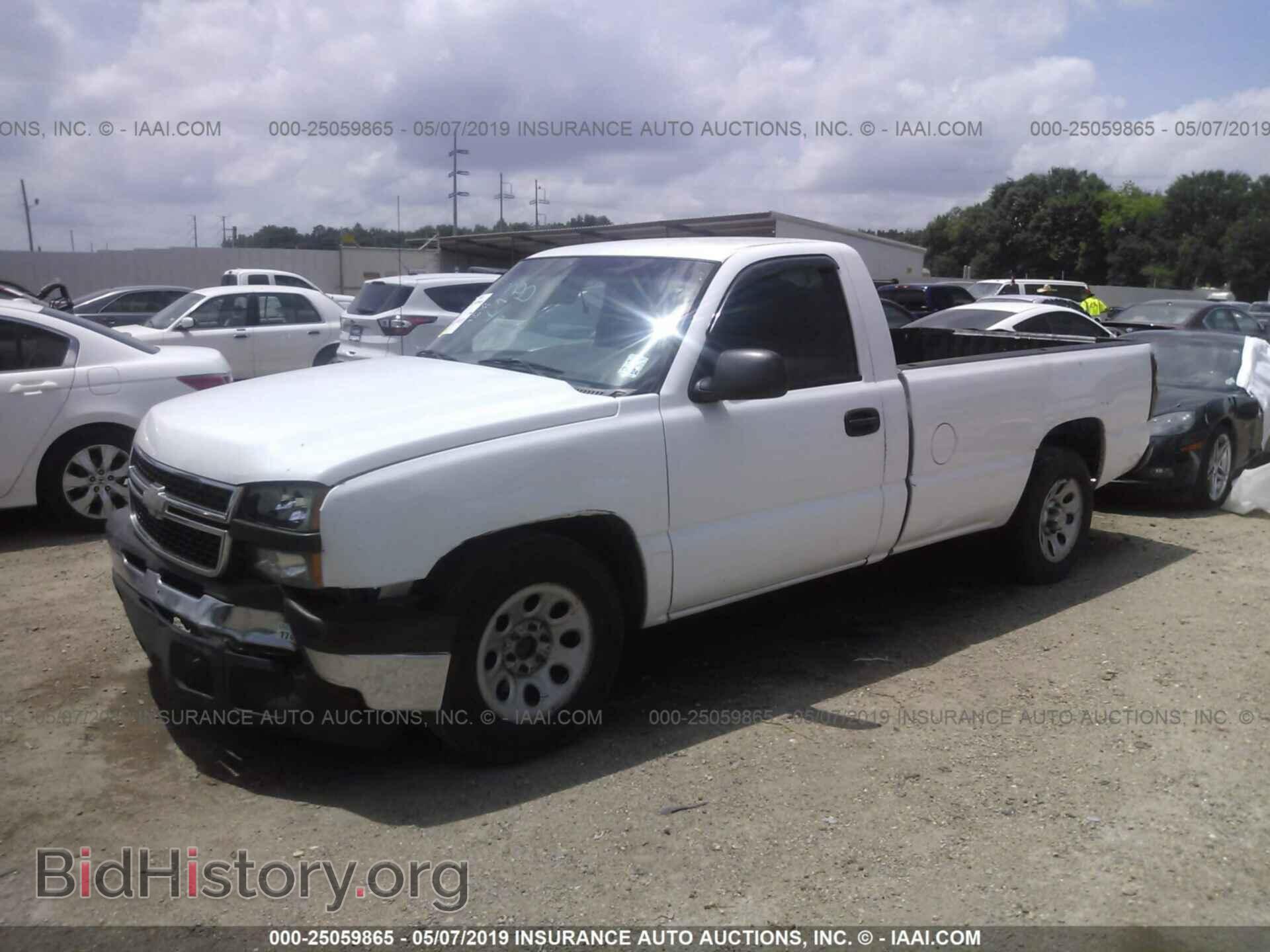 2007 CHEVROLET SILVERADO - VIN: 3GCEC14X17G257300 - Фото 2