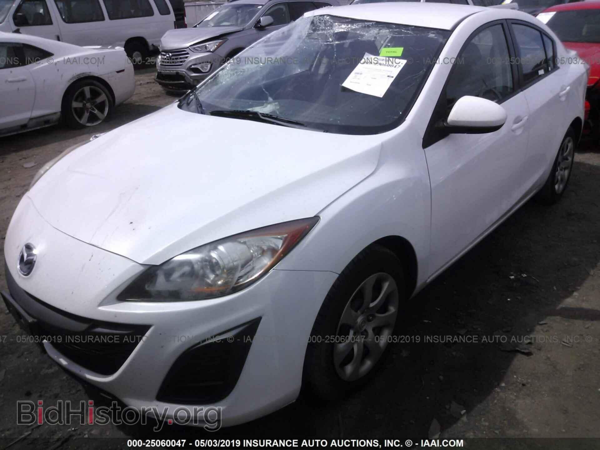 2011 MAZDA 3 - VIN: JM1BL1UG5B1496472 - Фото 2