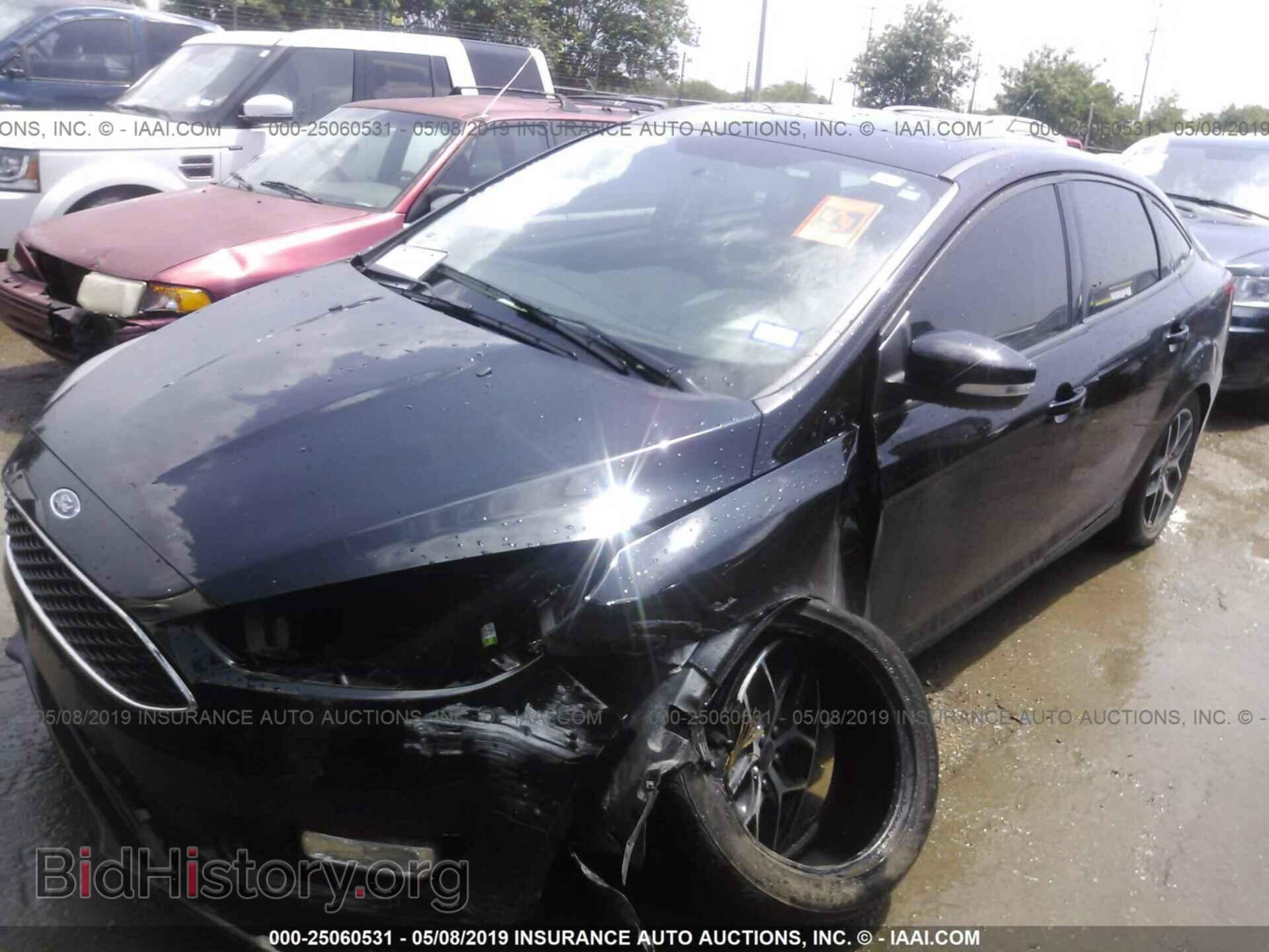 2018 FORD FOCUS - VIN: 1FADP3H23JL258121 - Photo 2