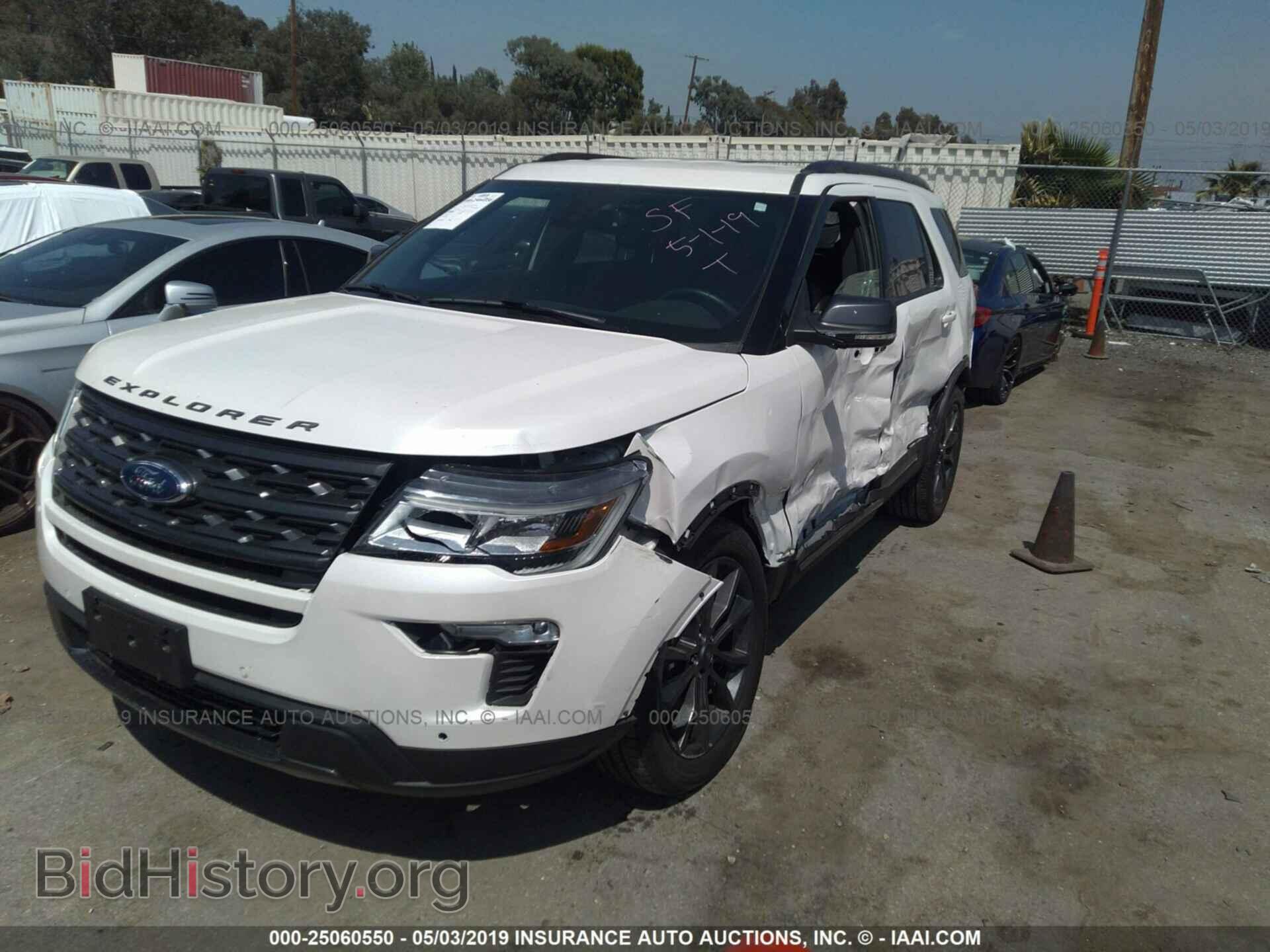 2018 FORD EXPLORER - VIN: 1FM5K7D81JGB09211 - Photo 2
