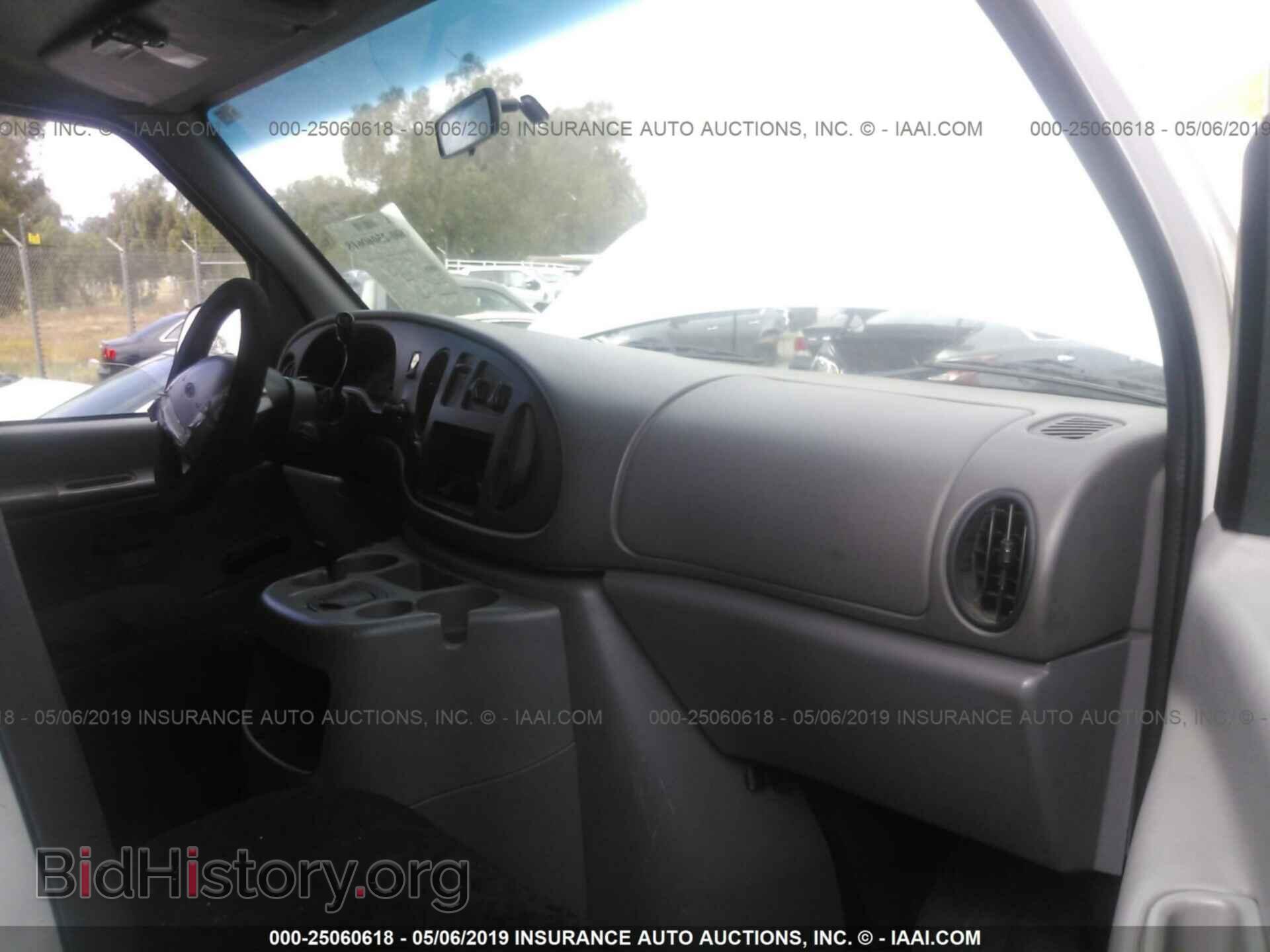 2000 FORD ECONOLINE - VIN: 1FTNE24L2YHB76407 - Photo 5