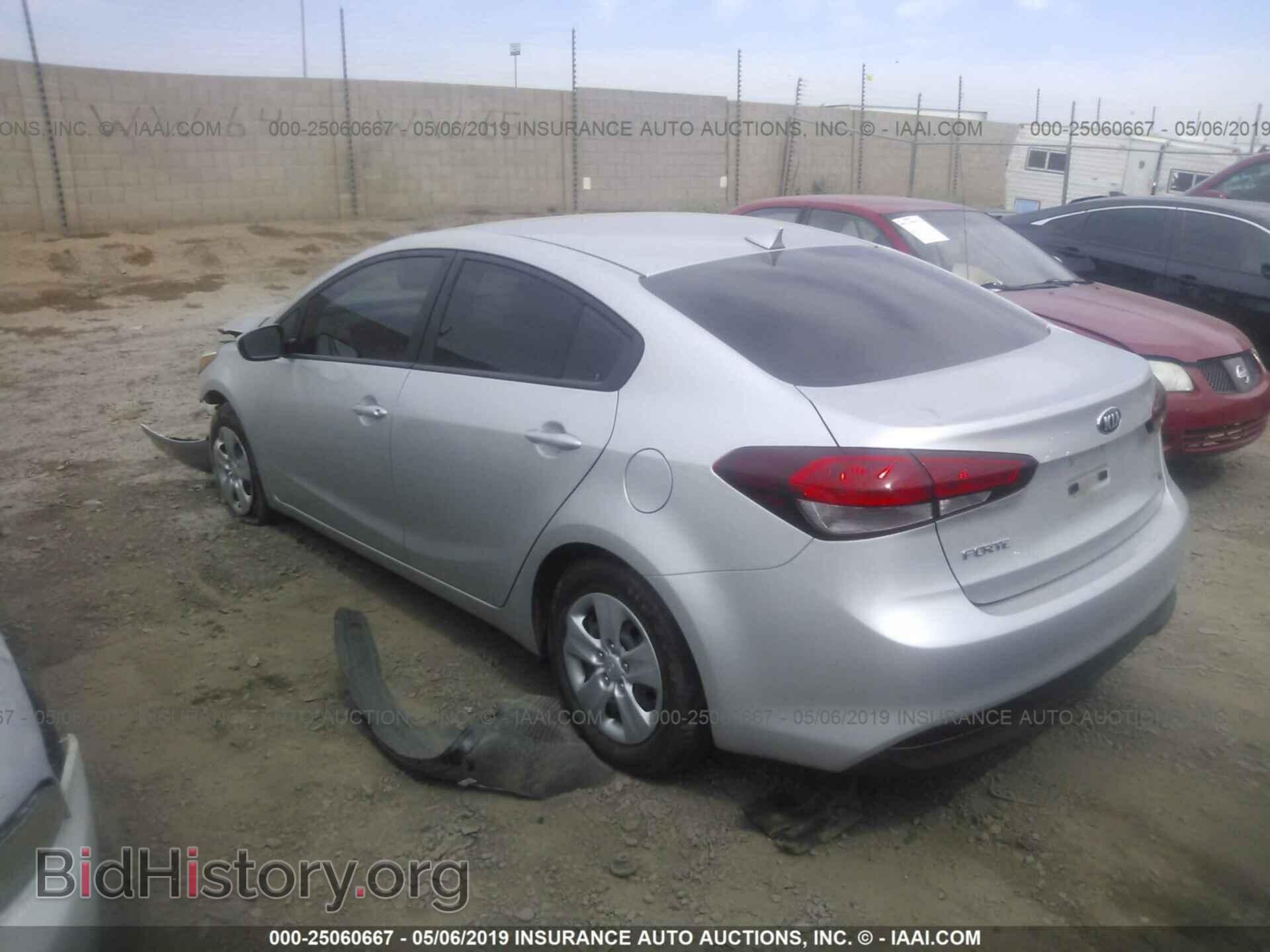 2017 KIA FORTE - VIN: 3KPFK4A78HE140338 - Фото 3