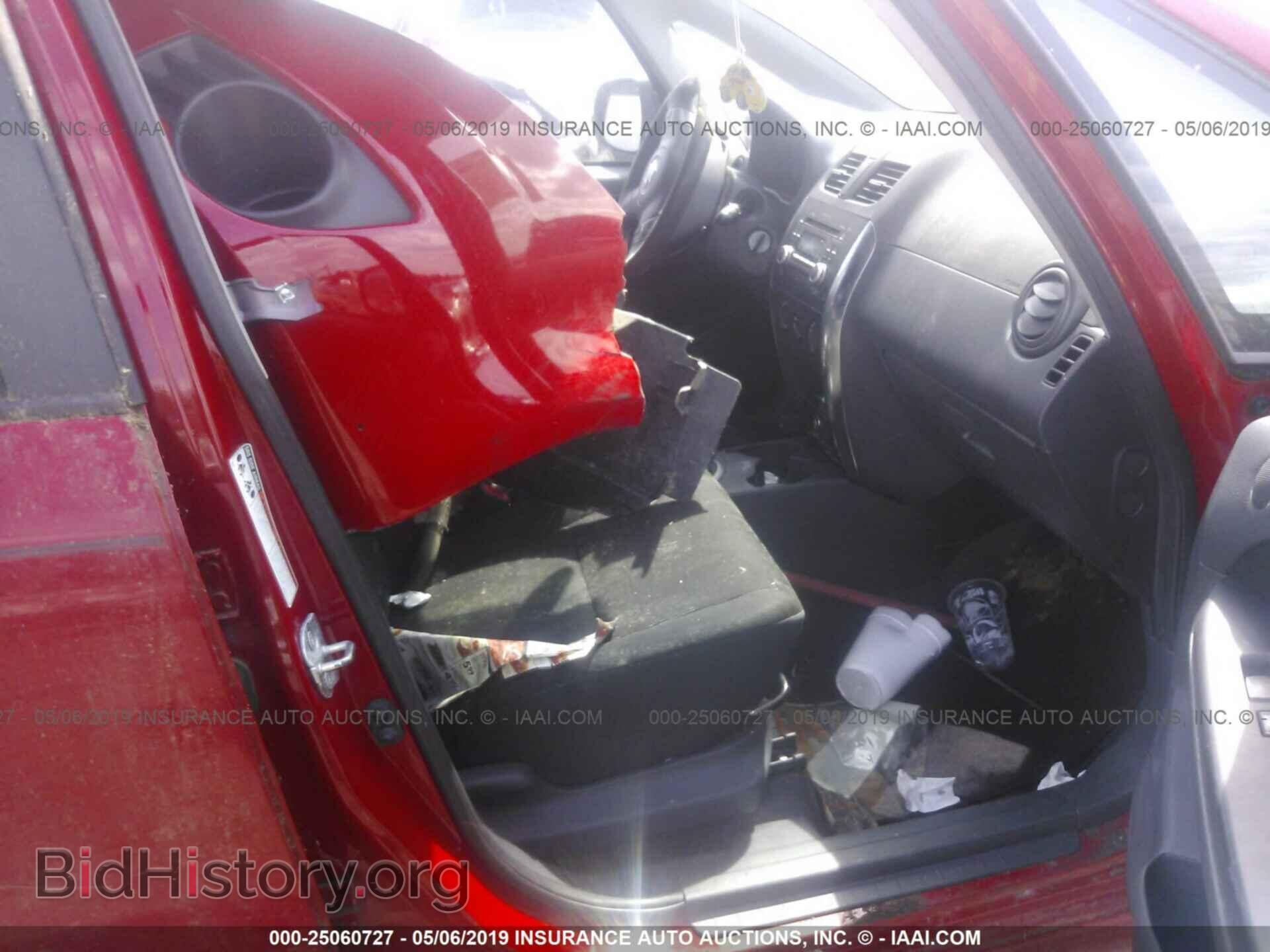 2011 SUZUKI SX4 - VIN: JS2YA5A53B6300824 - Фото 5