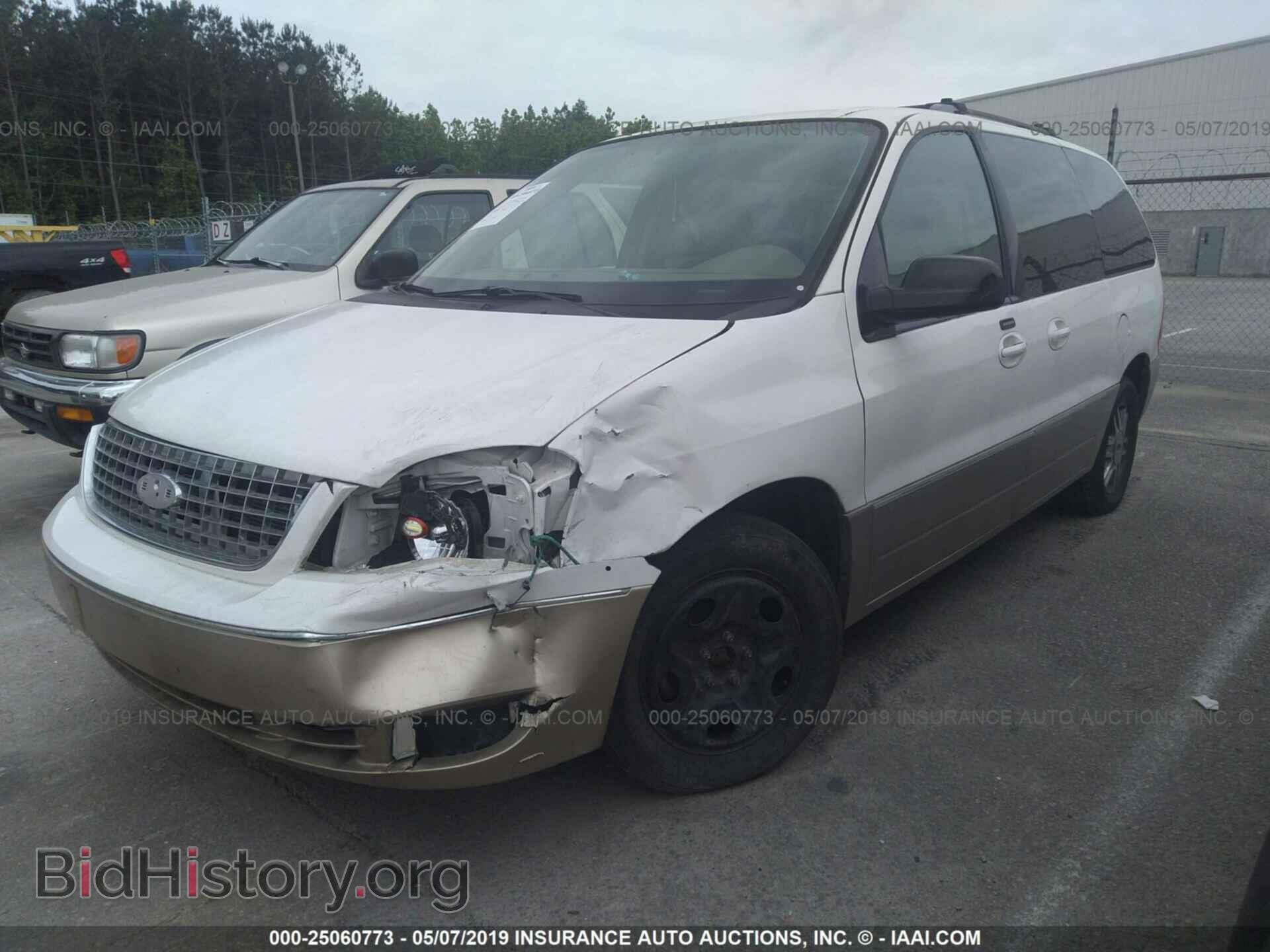 2004 FORD FREESTAR - VIN: 2FMZA58204BA41705 - Фото 2