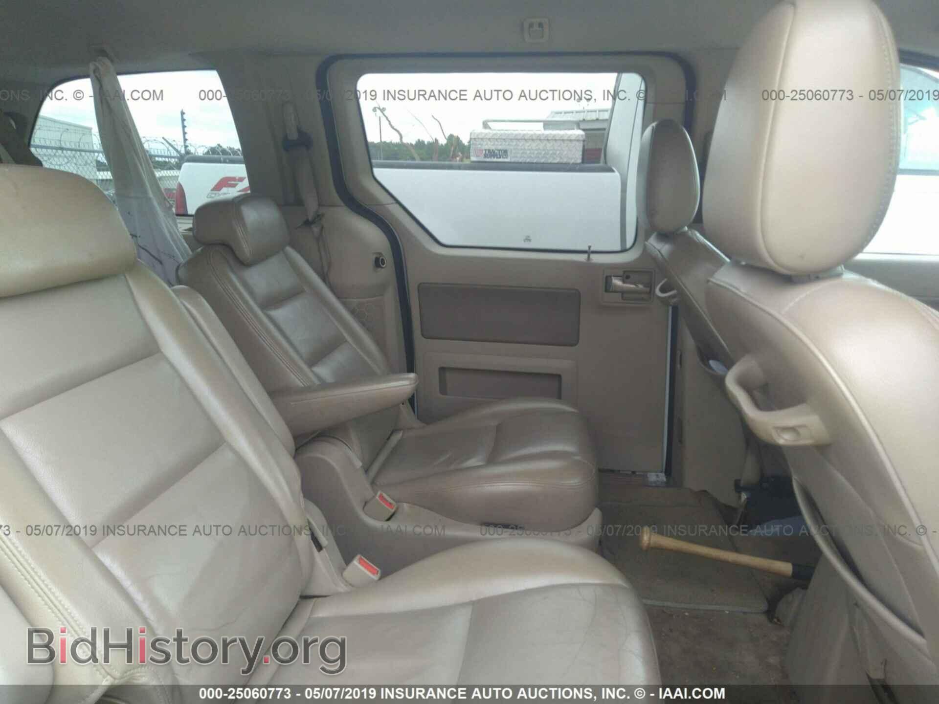2004 FORD FREESTAR - VIN: 2FMZA58204BA41705 - Фото 8