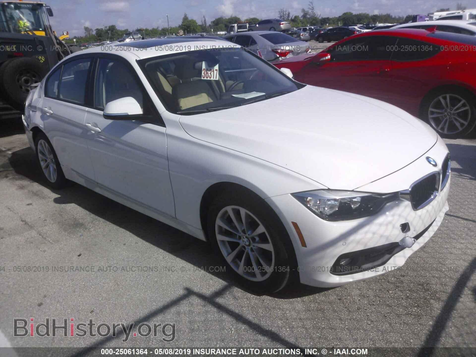 Photo WBA8E1G59GNU11631 - BMW 320 2016