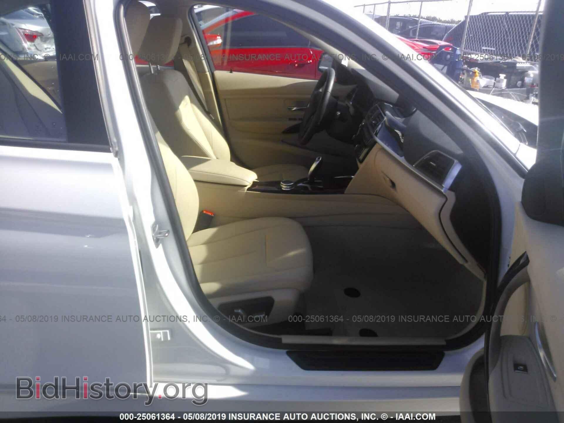 2016 BMW 320 - VIN: WBA8E1G59GNU11631 - Photo 5