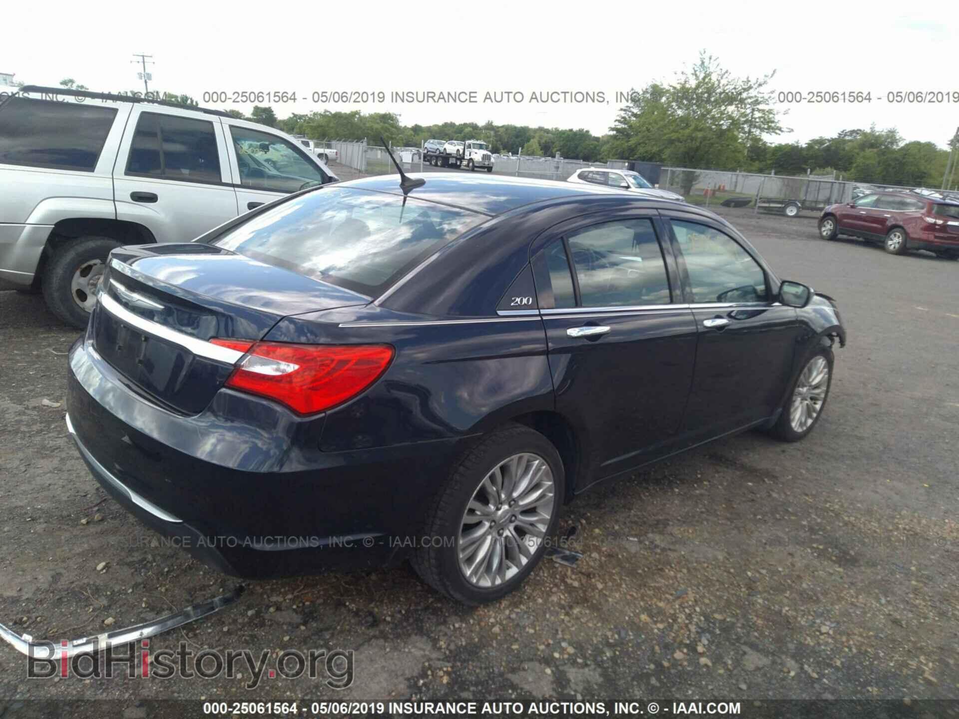 2012 CHRYSLER 200 - VIN: 1C3CCBCG9CN146319 - Фото 4