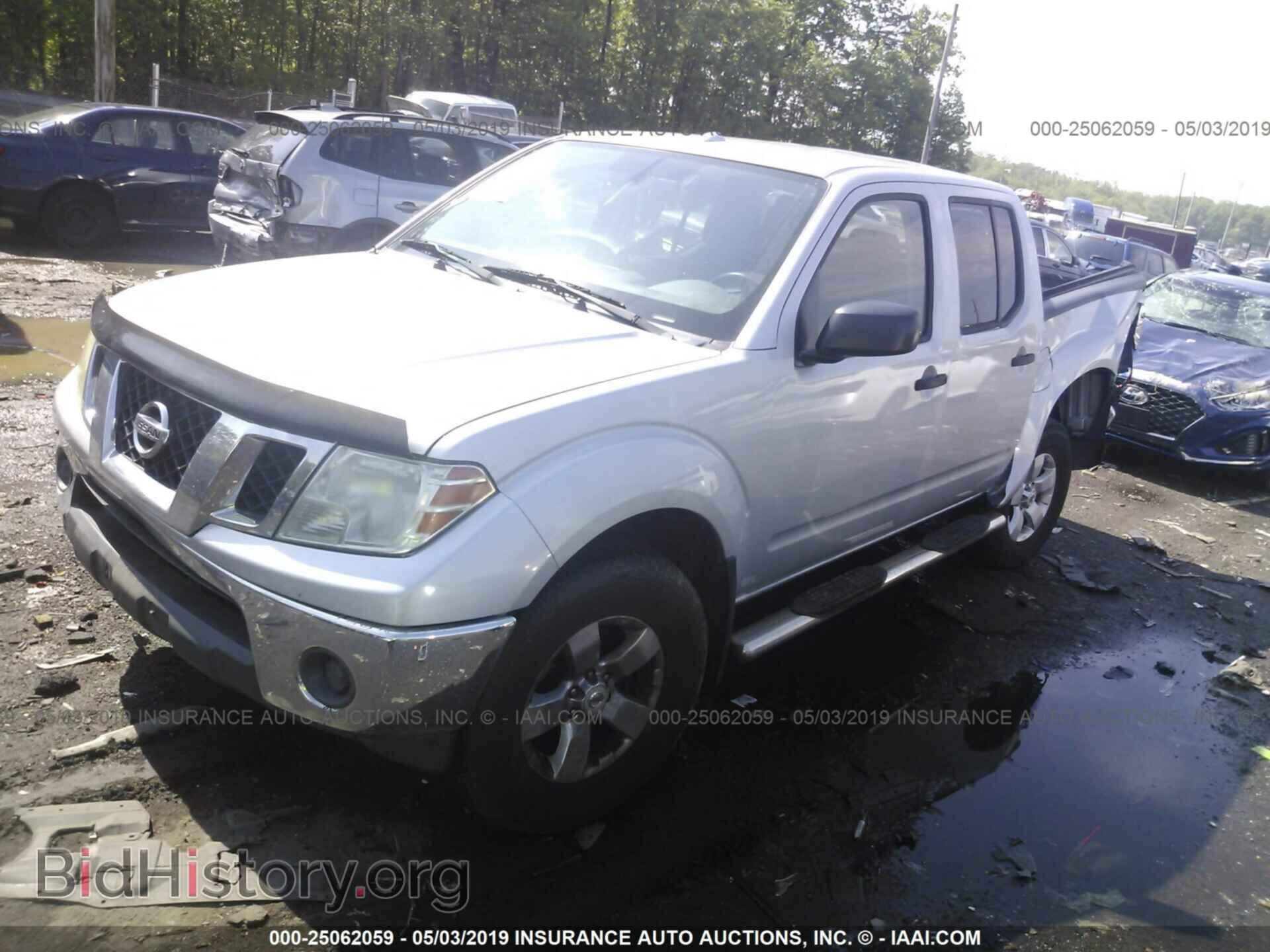2011 NISSAN FRONTIER - VIN: 1N6AD0EV9BC440357 - Фото 2