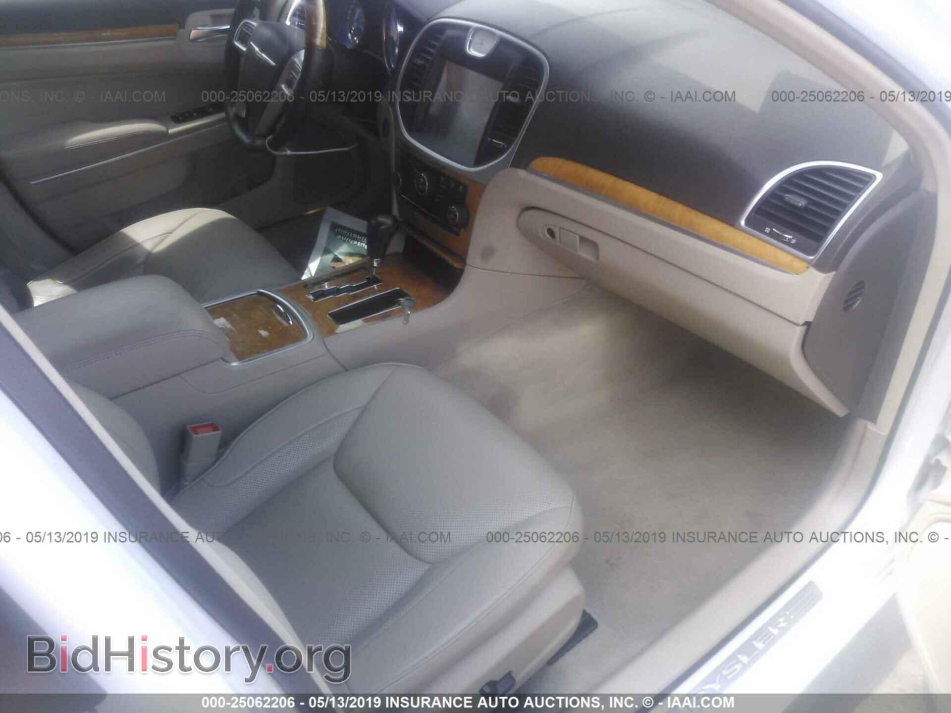 2013 CHRYSLER 300C - VIN: 2C3CCAET1DH630791 - Фото 5