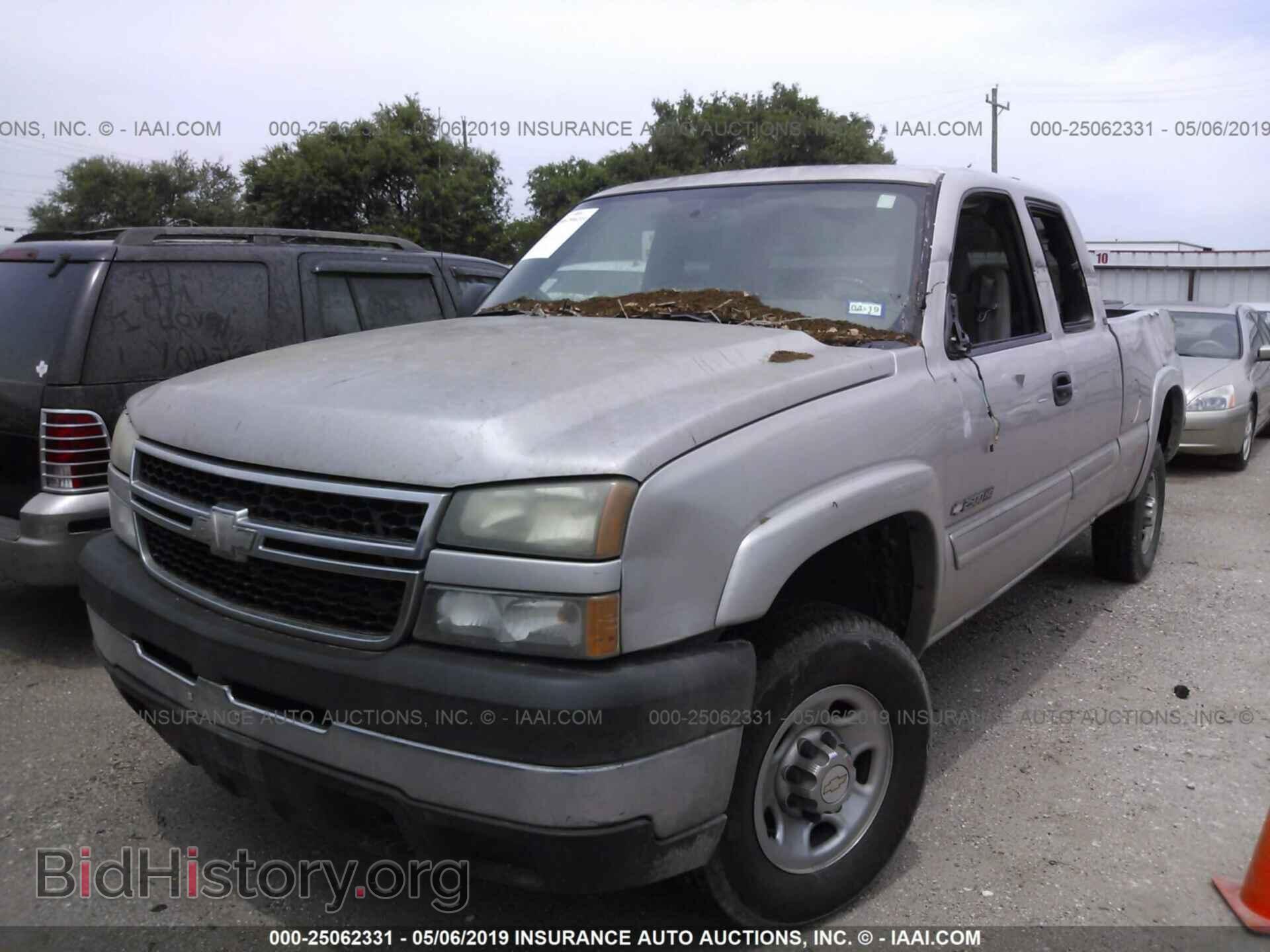 2007 CHEVROLET SILVERADO - VIN: 1GCHC29U27E104899 - Photo 2