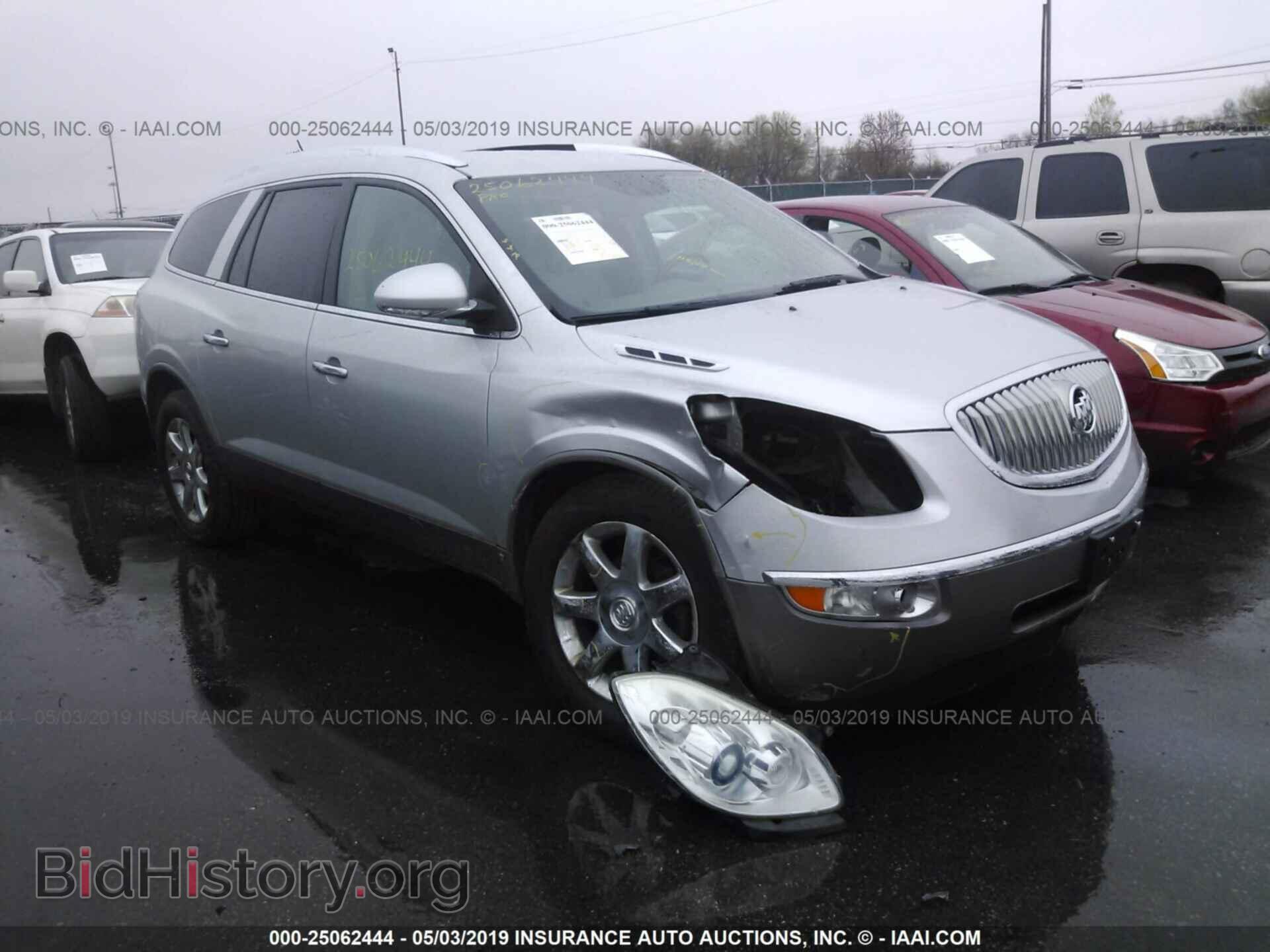 Photo 5GALVCED8AJ203064 - BUICK ENCLAVE 2010