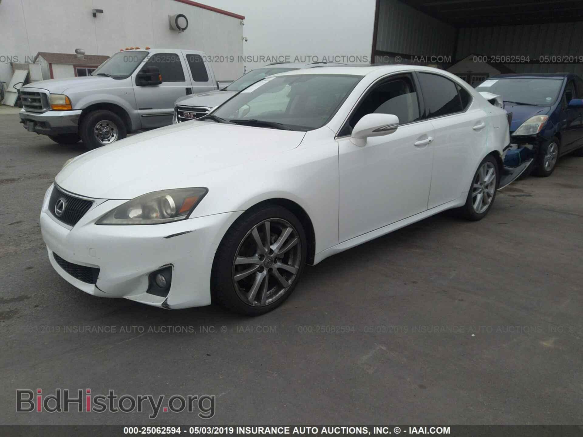 2012 LEXUS IS - VIN: JTHBF5C21C5161643 - Photo 2