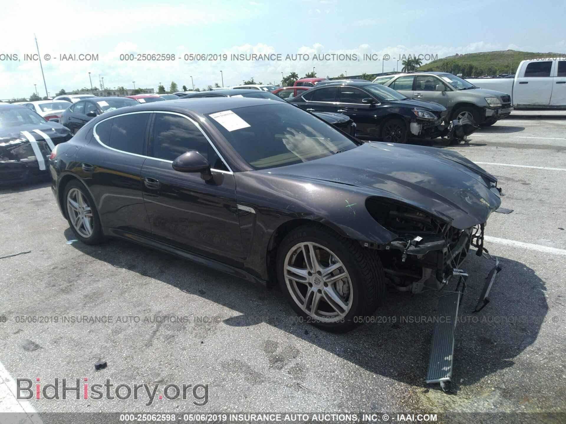 Photo WP0AB2A71BL061106 - PORSCHE PANAMERA 2011