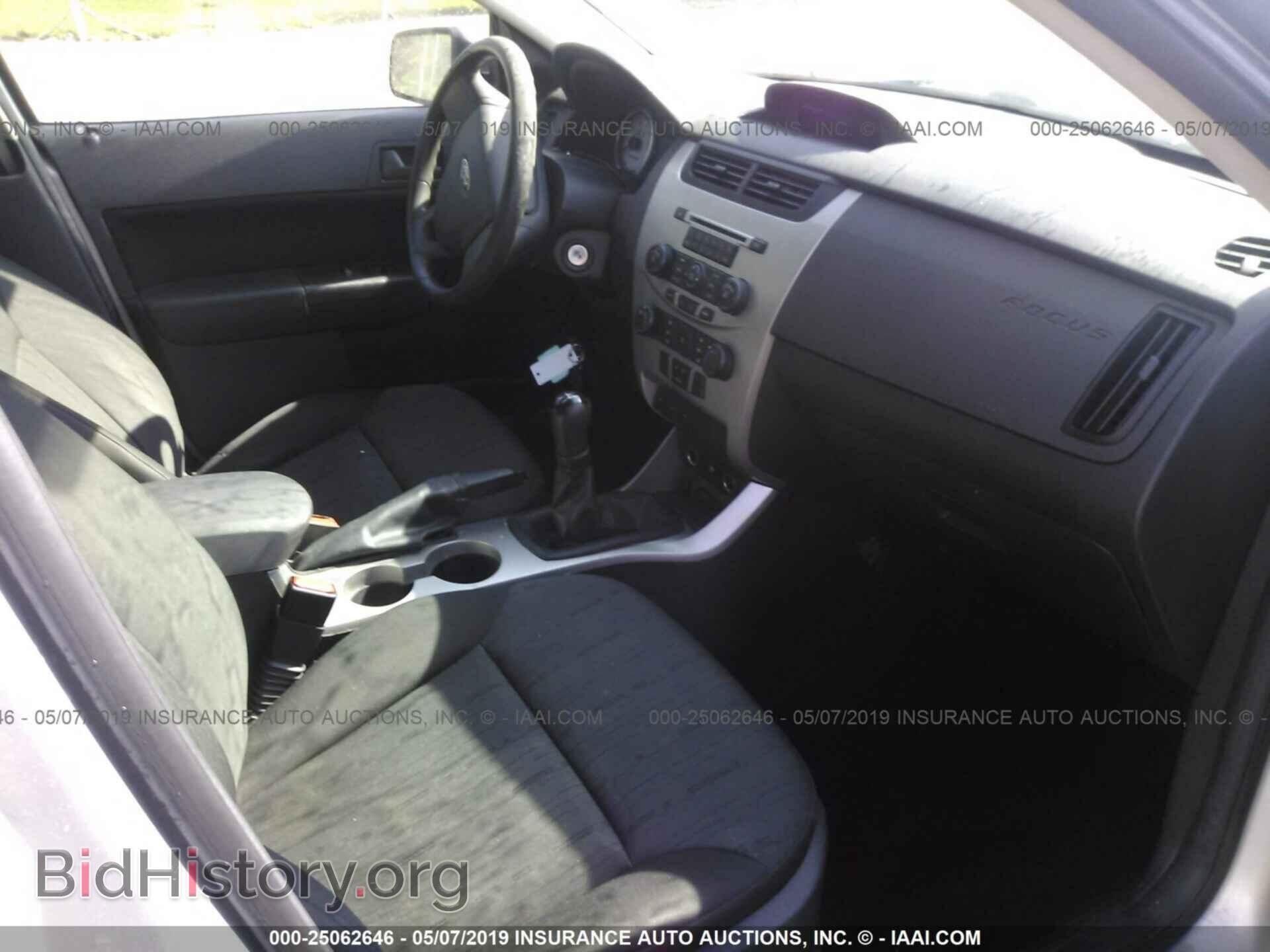 2009 FORD FOCUS - VIN: 1FAHP35N19W165964 - Фото 5