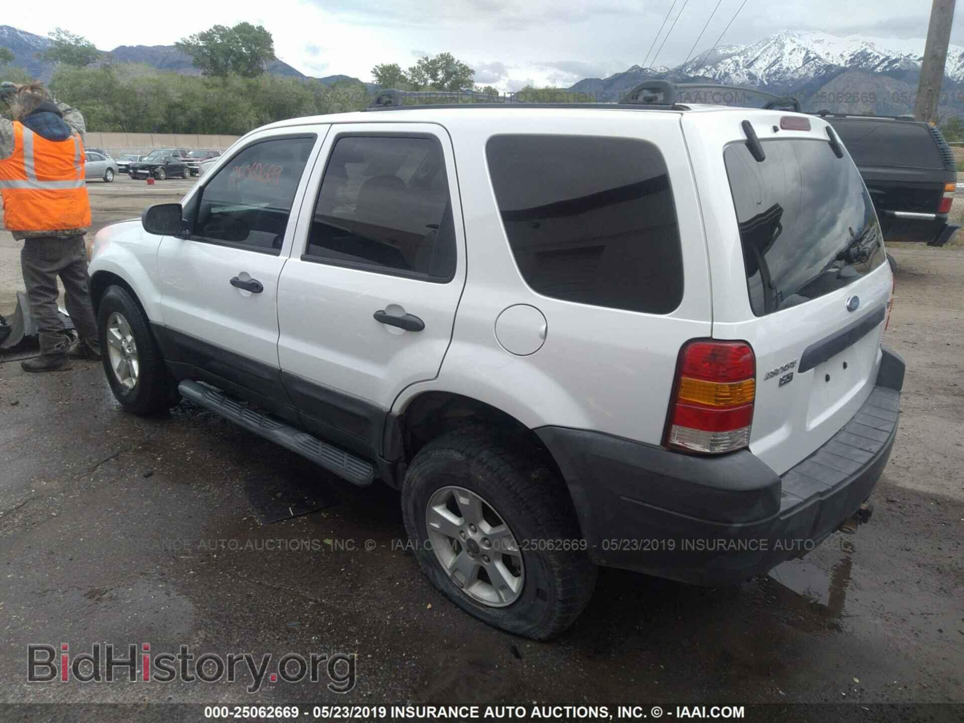 2007 FORD ESCAPE - VIN: 1FMCU93177KA43481 - Фото 3