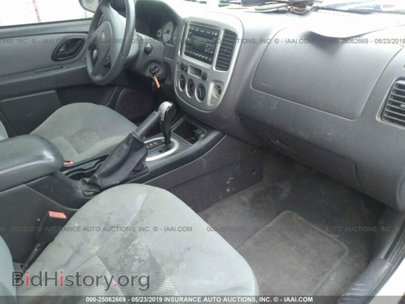 2007 Ford ESCAPE (VIN 1FMCU93177KA43481) — photo 5 of 10