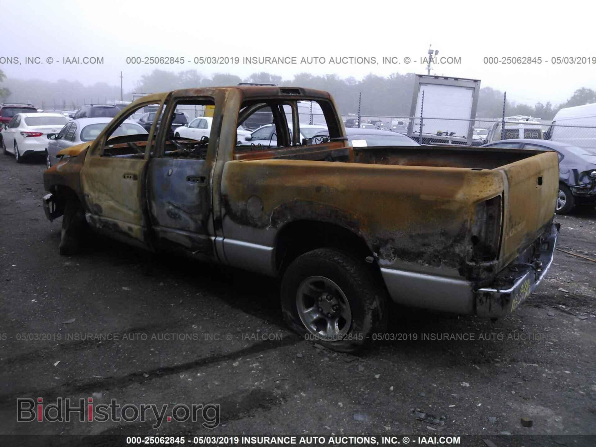 2004 DODGE RAM 1500 - VIN: 1D7HU18NX4S619069 - Фото 3
