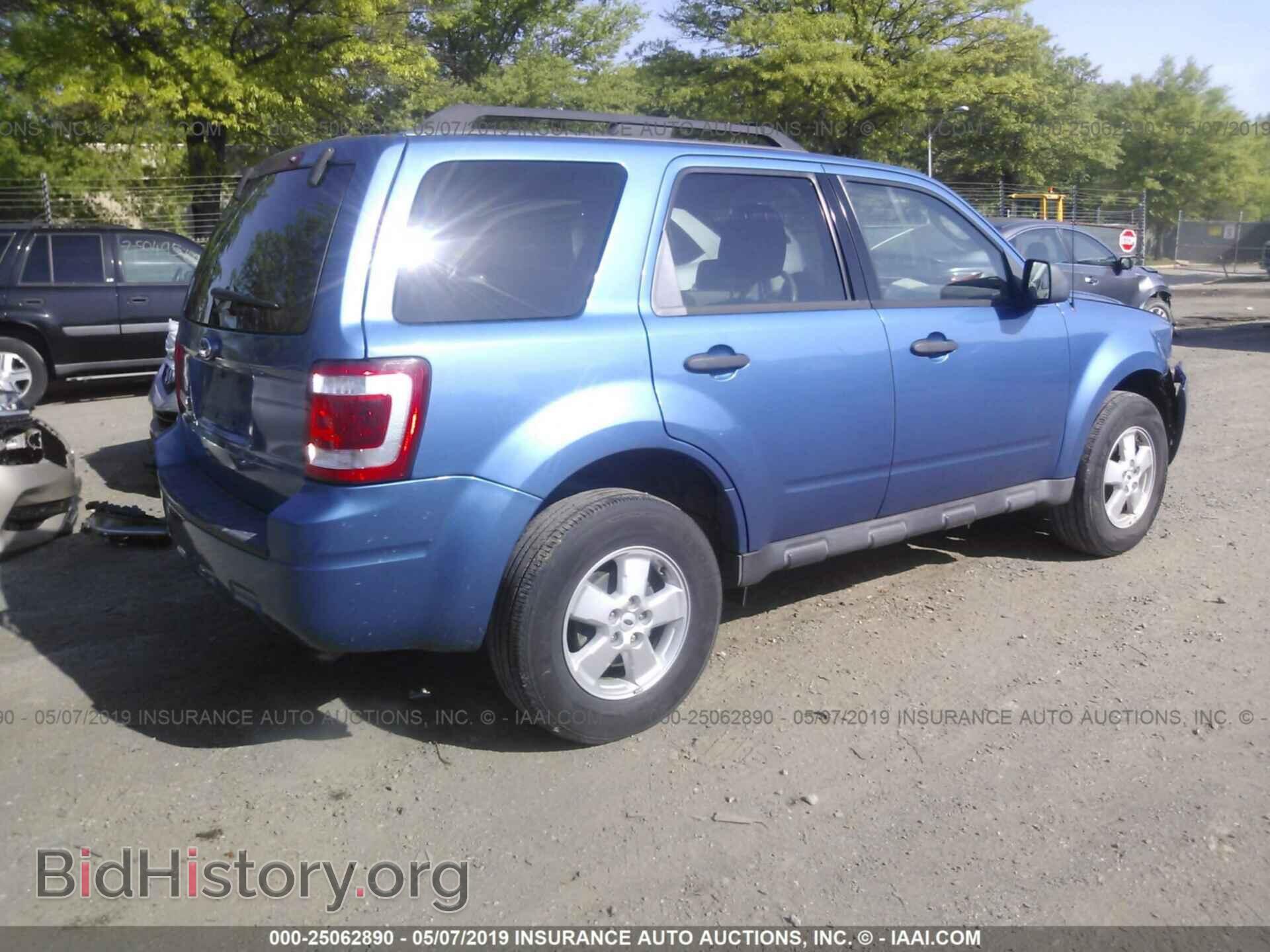 2009 FORD ESCAPE - VIN: 1FMCU03779KA49817 - Фото 4