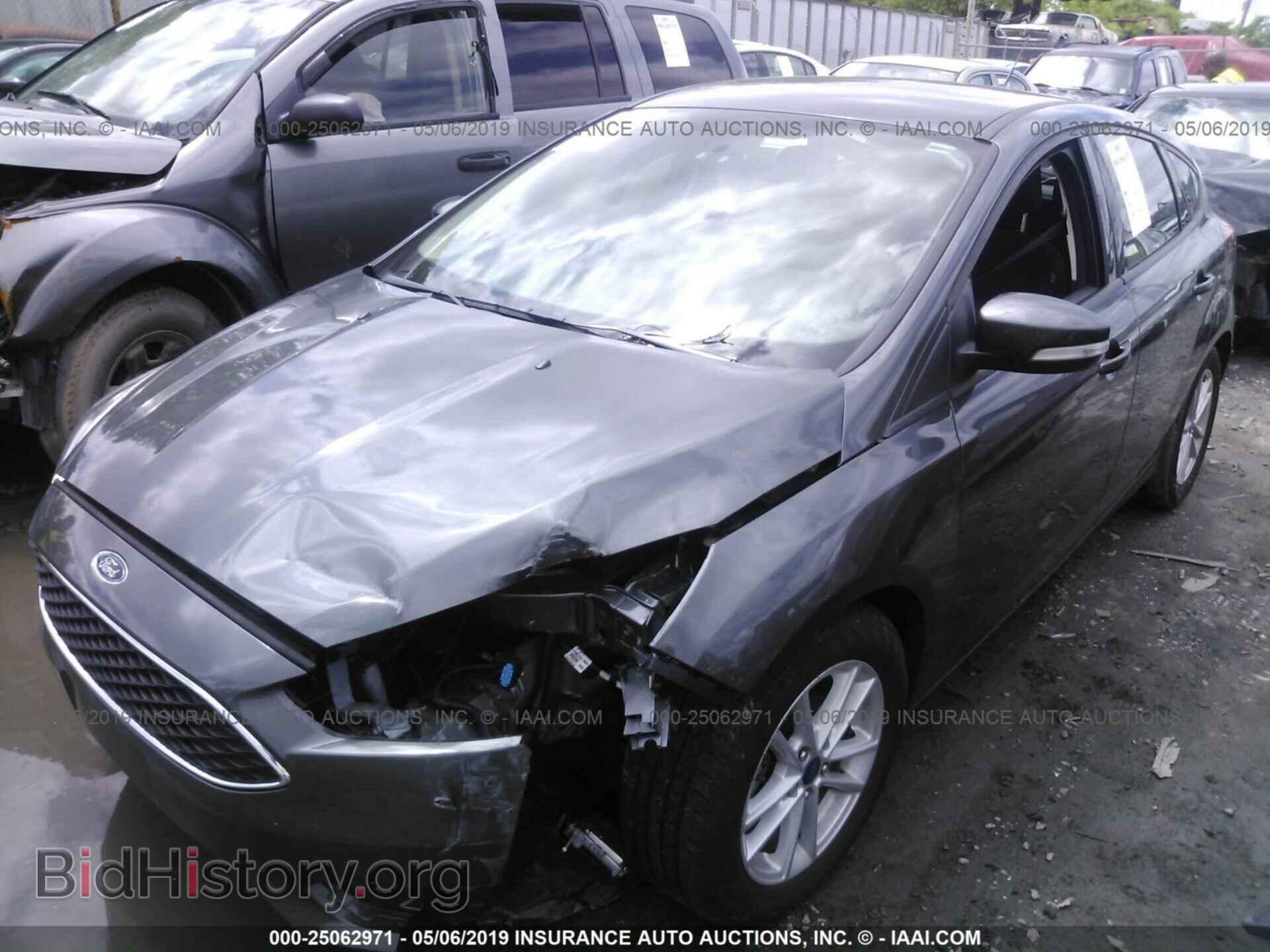 2017 FORD FOCUS - VIN: 1FADP3K23HL322127 - Фото 2