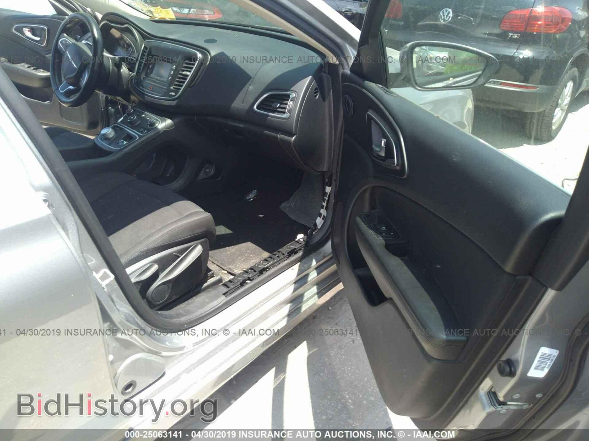2016 CHRYSLER 200 - VIN: 1C3CCCAGXGN148546 - Photo 5