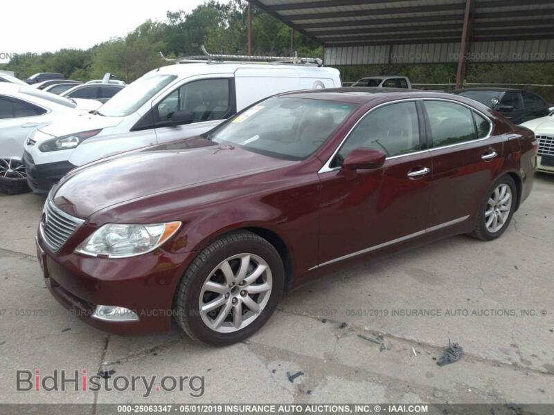 2008 Lexus LS (VIN JTHBL46F885079563) — фото 2 из 10