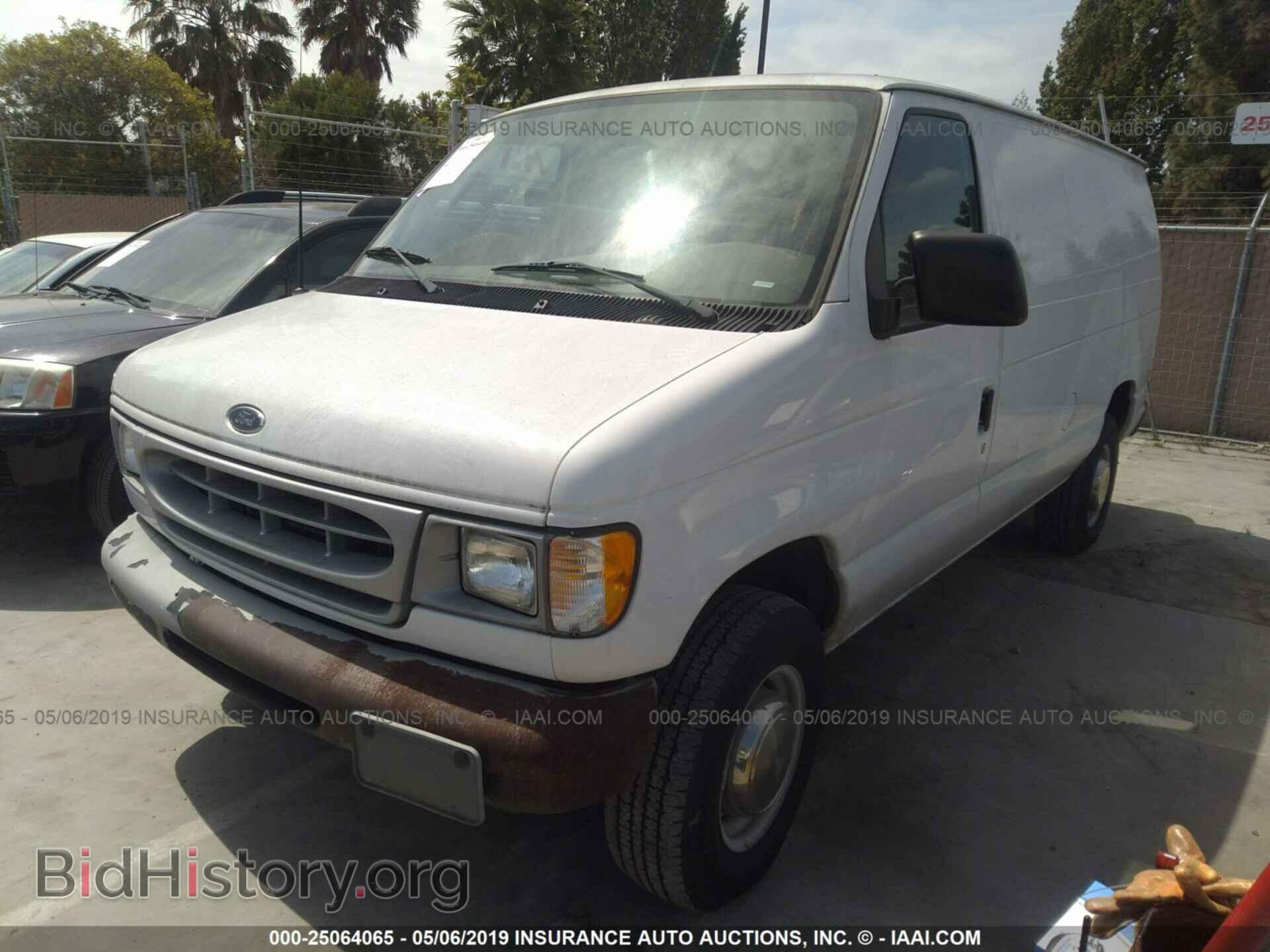 2001 FORD ECONOLINE - VIN: 1FTNE24281HA56463 - Photo 2