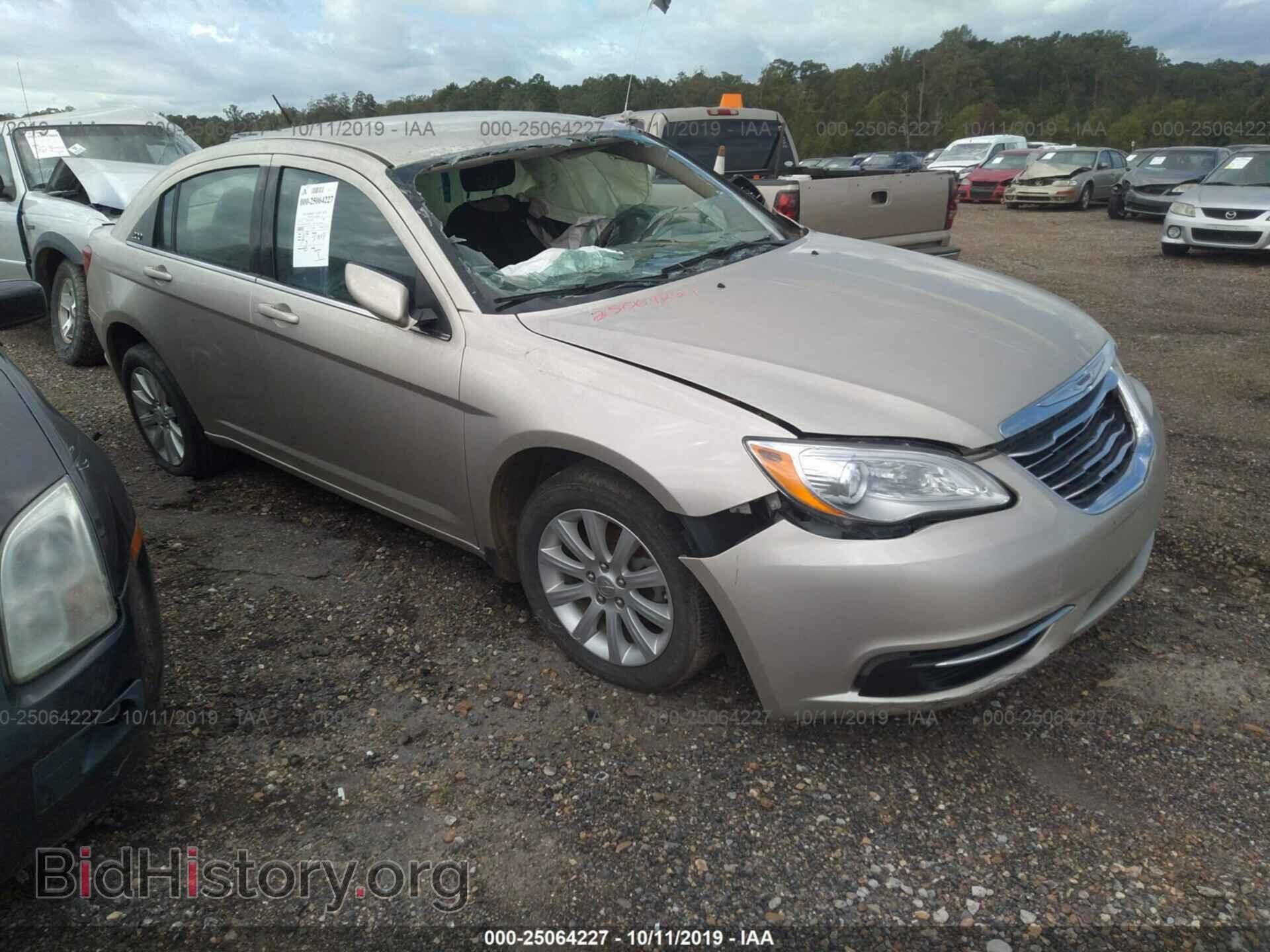 Фотография 1C3CCBBG7EN113856 - CHRYSLER 200 2014