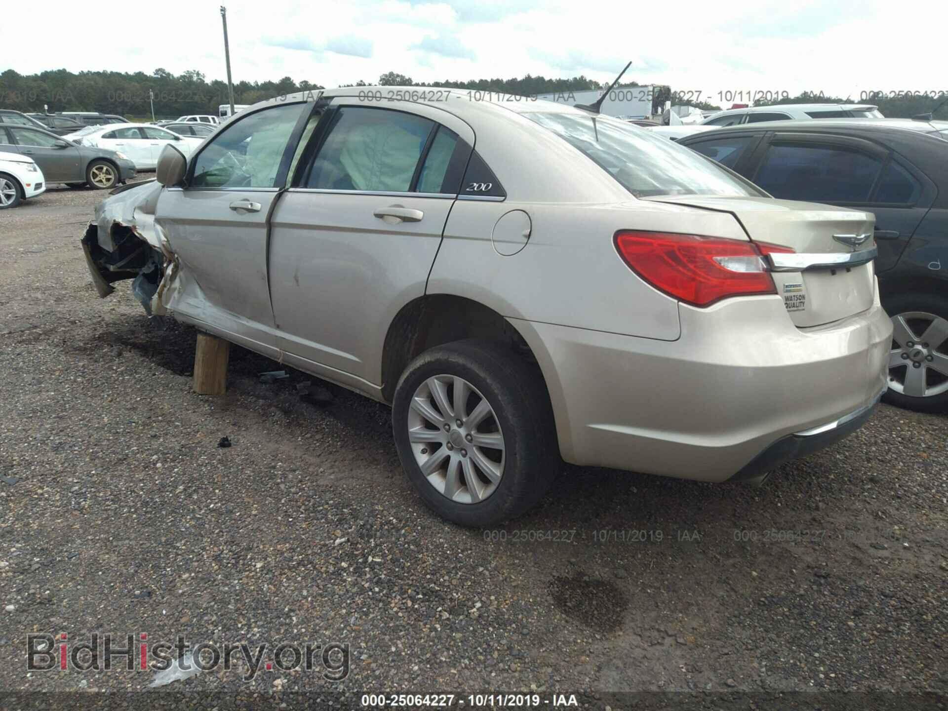 2014 CHRYSLER 200 - VIN: 1C3CCBBG7EN113856 - Photo 3