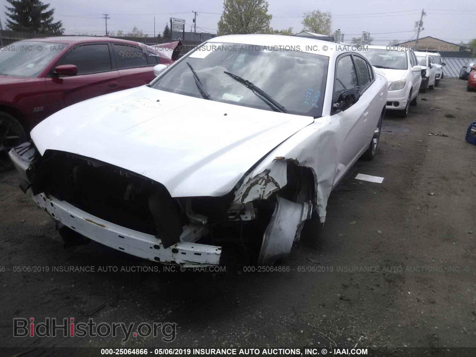 2011 DODGE CHARGER - VIN: 2B3CL3CG5BH535596 - Фото 2