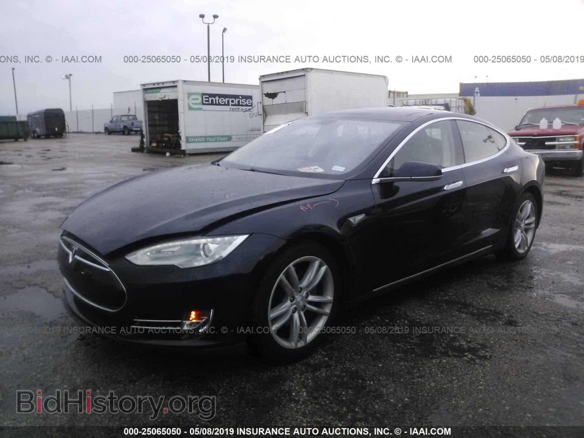 2014 TESLA MODEL S - VIN: 5YJSA1S11EFP29408 - Photo 2