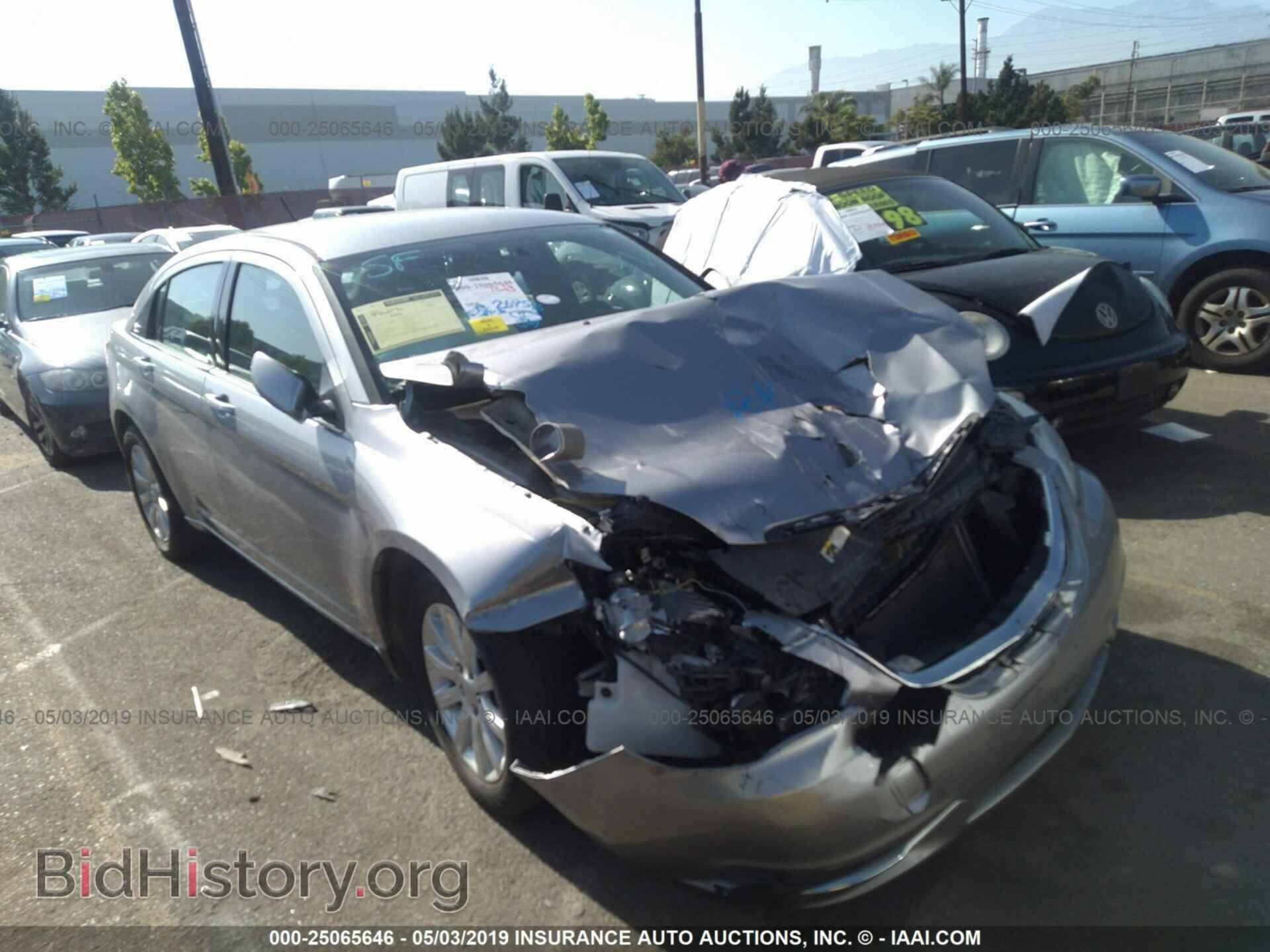 Фотография 1C3CCBBB8EN107763 - CHRYSLER 200 2014