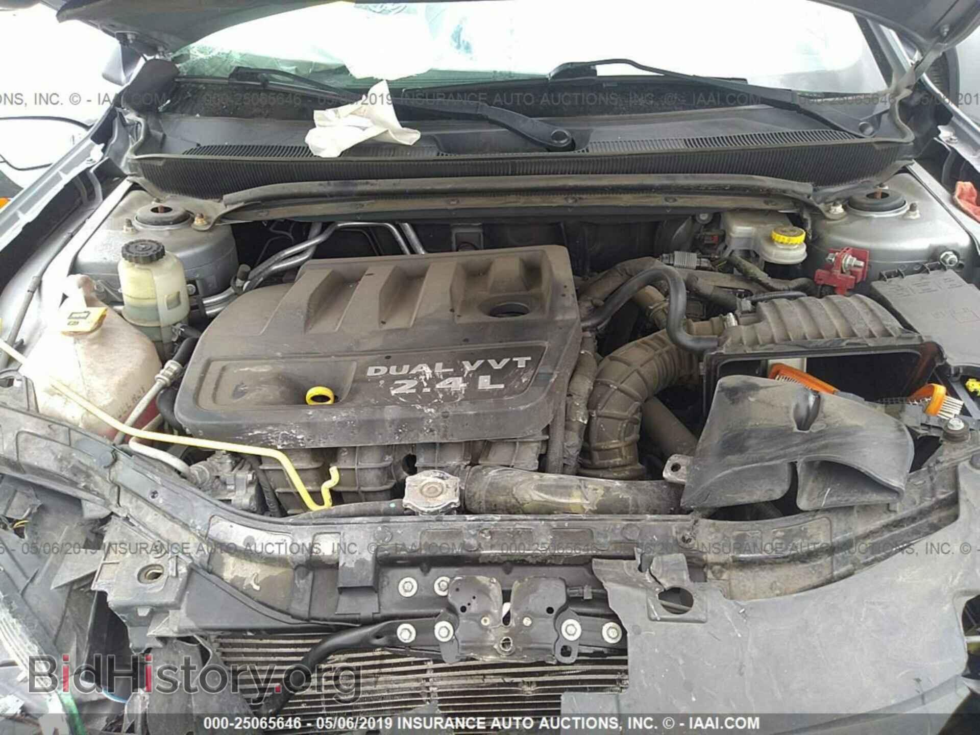 2014 CHRYSLER 200 - VIN: 1C3CCBBB8EN107763 - Фото 10